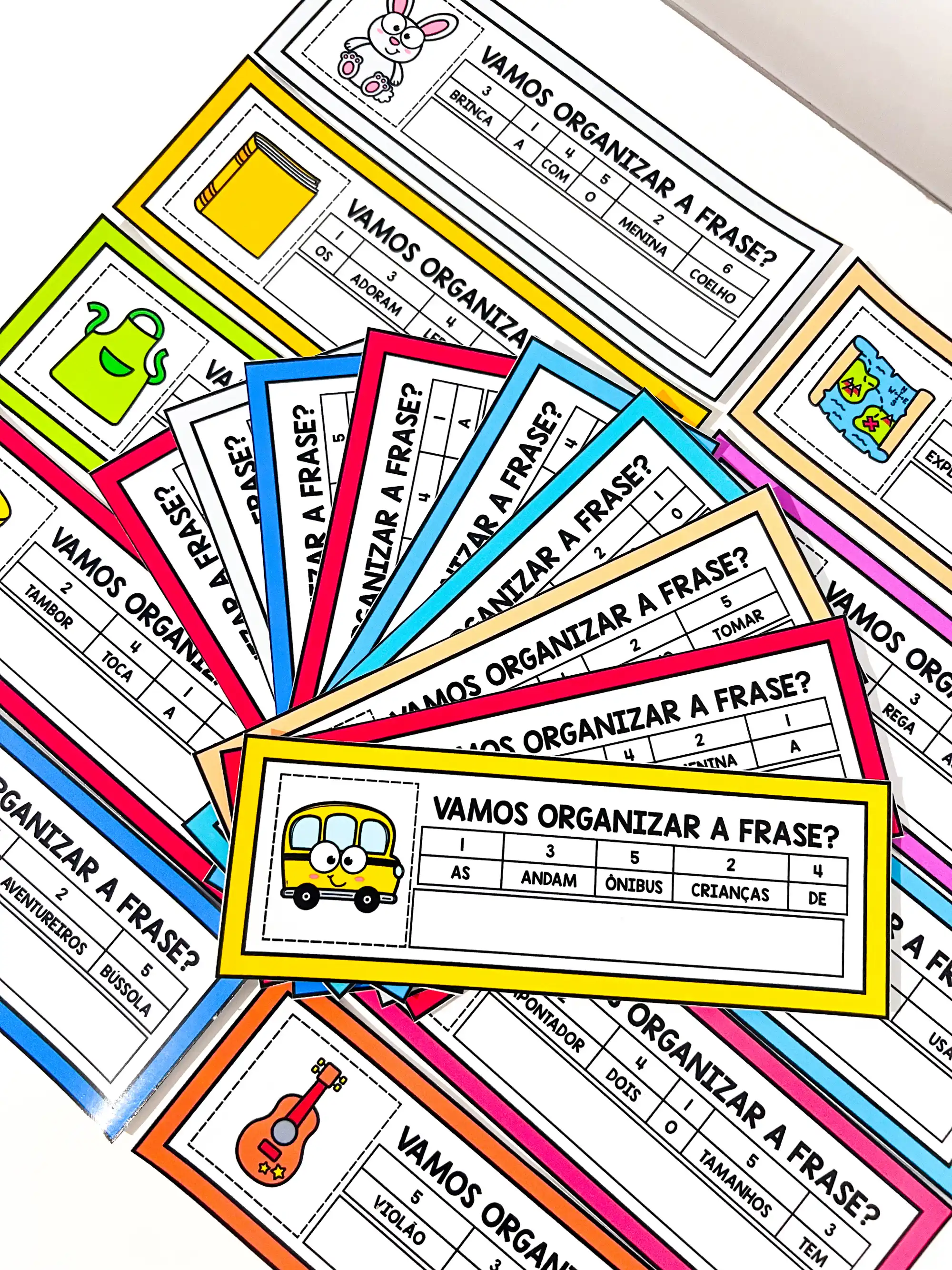 Atividades de Organização de Frases para Alfabetização — amostra 1: Atividade de organização de frases com 32 fichas para…