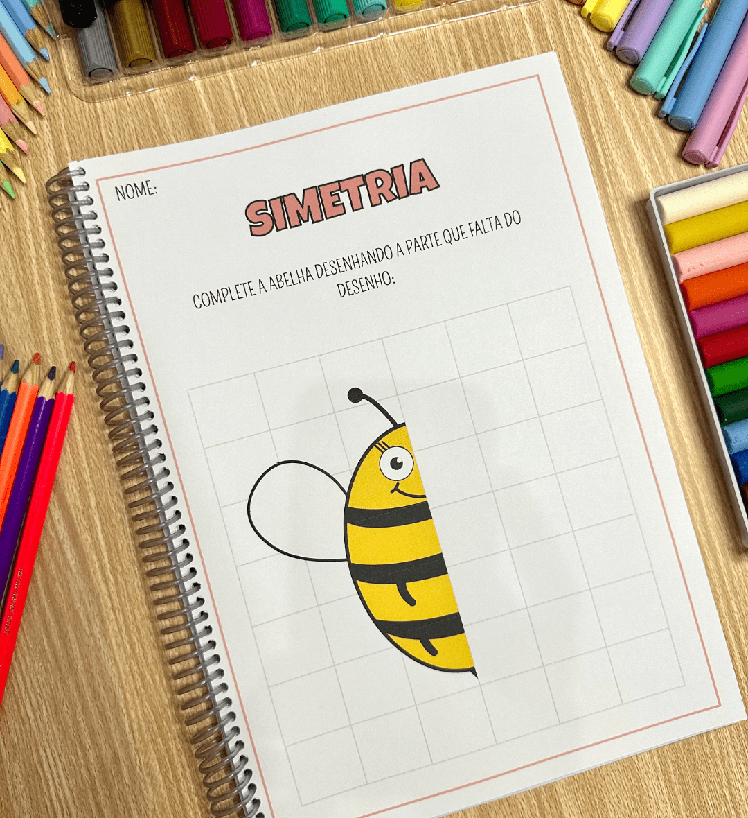 Atividades de simetria para Educação Infantil em PDF — amostra 3: Como usar em sala de aula