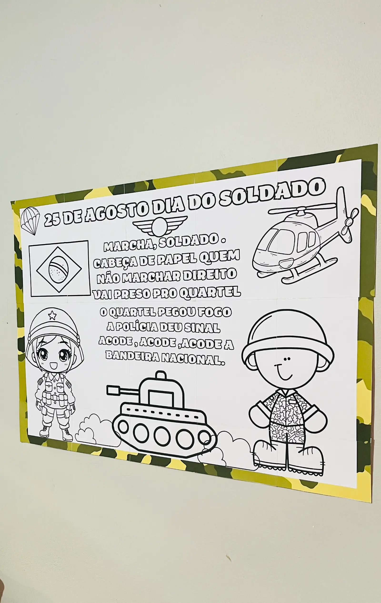 Atividades Dia do Soldado para Colorir – Educação Infantil — amostra 6: Atividades do Dia do Soldado para colorir, com…