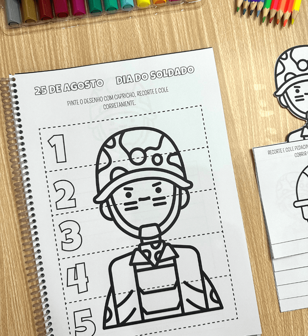 Atividades Dia do Soldado: sequência didática com flipbook — amostra 2: O que vem no material