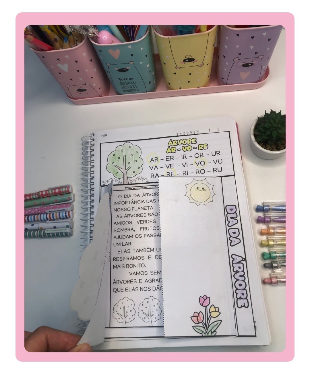 Atividades interativas de Dia da Árvore para imprimir — amostra 3: Conteúdo disponível no PDF
