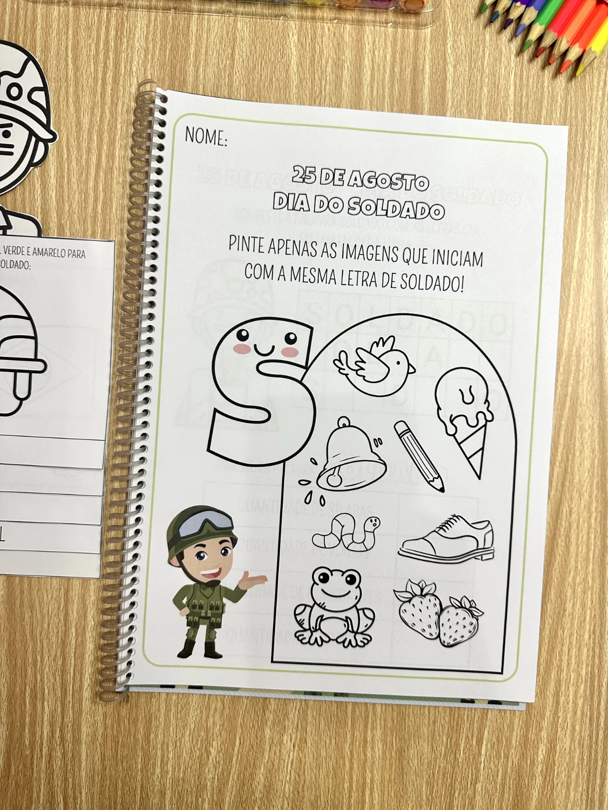 Atividades Lúdicas para Educação Infantil 25 de Agosto — amostra 6: A apostila de atividades Dia do Soldado inclui 14…
