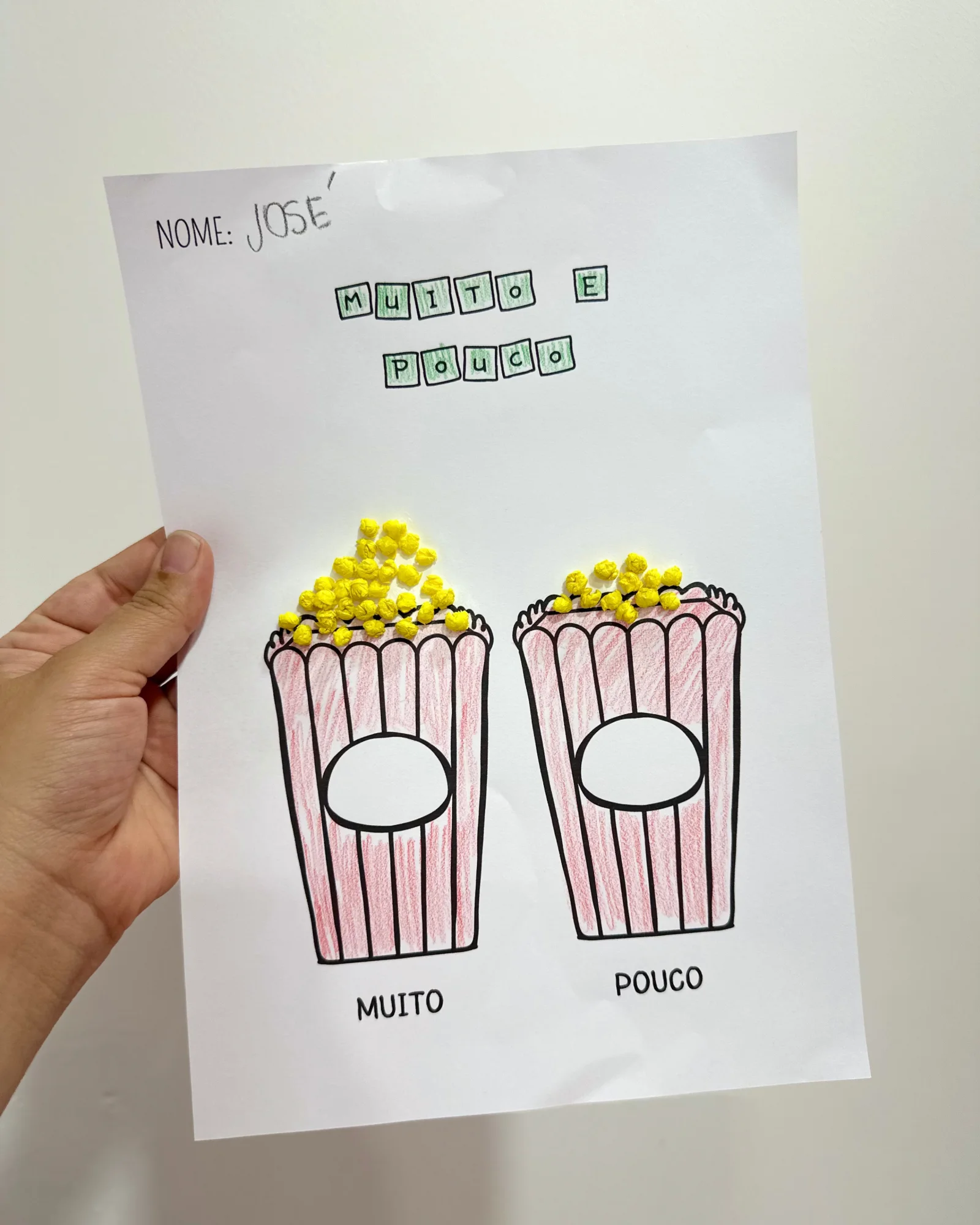 Atividades Muito e Pouco Conceitos Matemáticos e Artes — amostra 1: Atividades de artes tema Conceitos Grande e Pequeno…