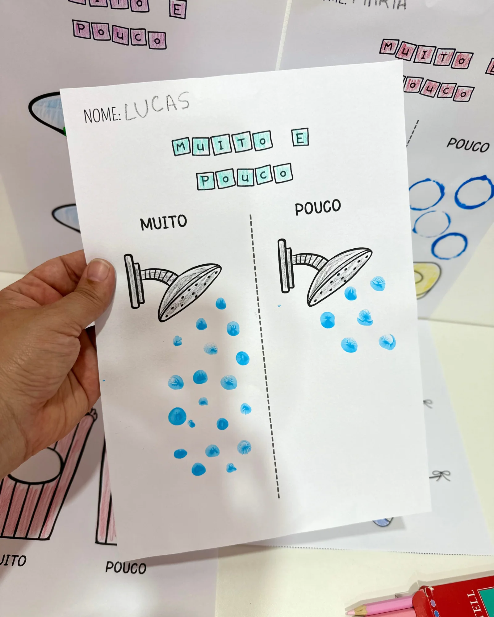 Atividades Muito e Pouco Conceitos Matemáticos e Artes — amostra 5: Atividades de artes tema Conceitos Grande e Pequeno…