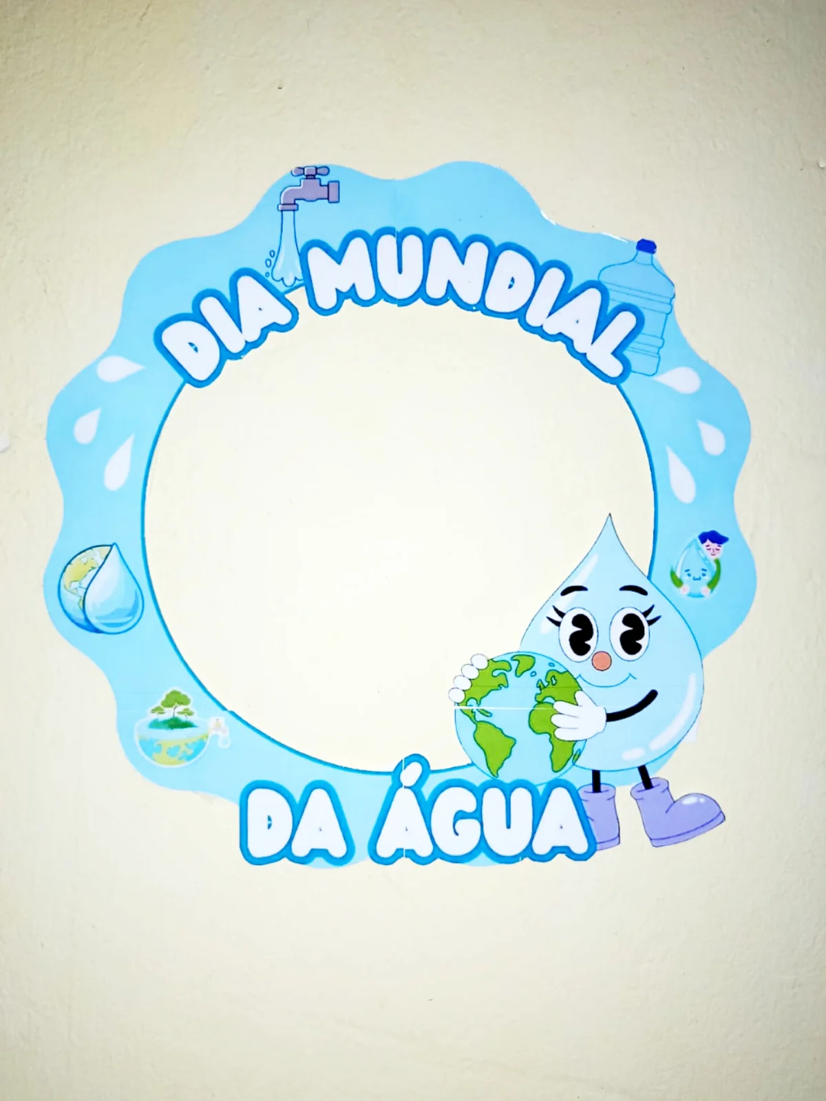 BAMBOLÊ DIA MUNDIAL DA ÁGUA - 22 de Março — amostra 5: Um bambolê decorativo, lúdico e encantador para registrar momentos…