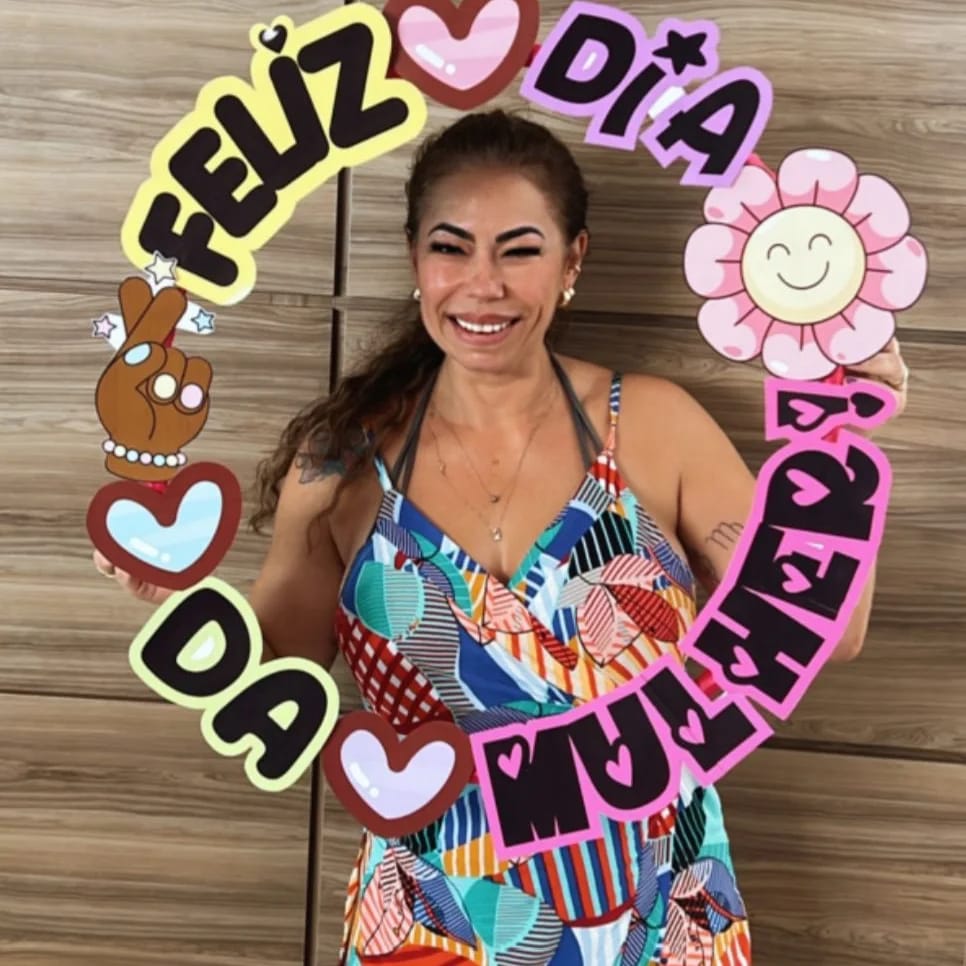 Bambolê/ moldura de fotos: dia das mulheres – PDF para Imprimir — amostra 2: Formato e entrega