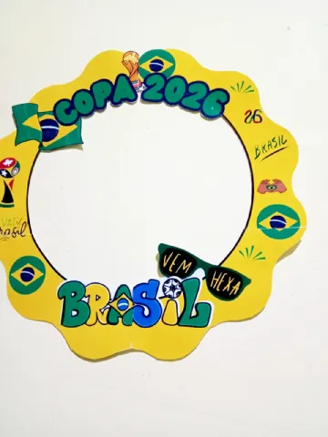 Bambole para Fotos tema copa do mundo — amostra 2: Material pedagógico digital em PDF: Bambole para Fotos tema copa do mundo