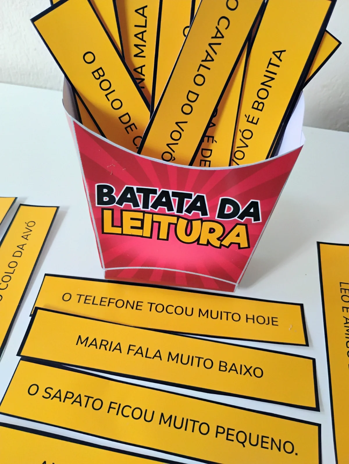 Batata da Leitura – Atividades para Imprimir — amostra 3: Este arquivo em PDF contém 32 frases curtas e simples, elaboradas…