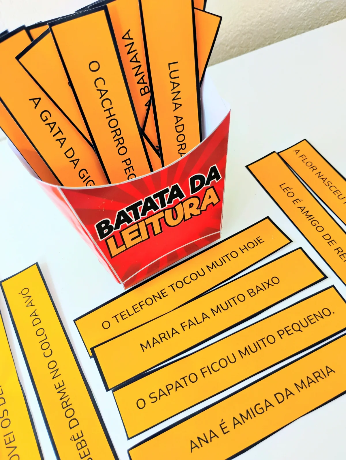 Batata da Leitura – Atividades para Imprimir — amostra 4: Este arquivo em PDF contém 32 frases curtas e simples, elaboradas…