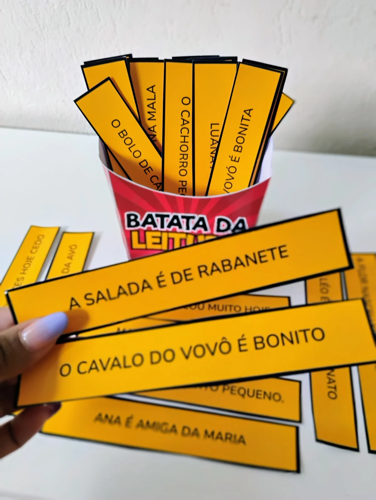 Batata da Leitura – Atividades para Imprimir — amostra 6: Este arquivo em PDF contém 32 frases curtas e simples, elaboradas…