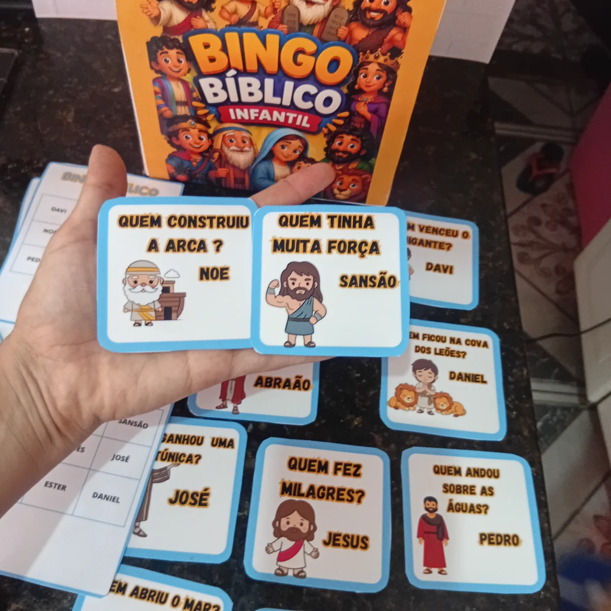 Bingo Bíblico – Atividades para Imprimir — amostra 1: O que vem no material