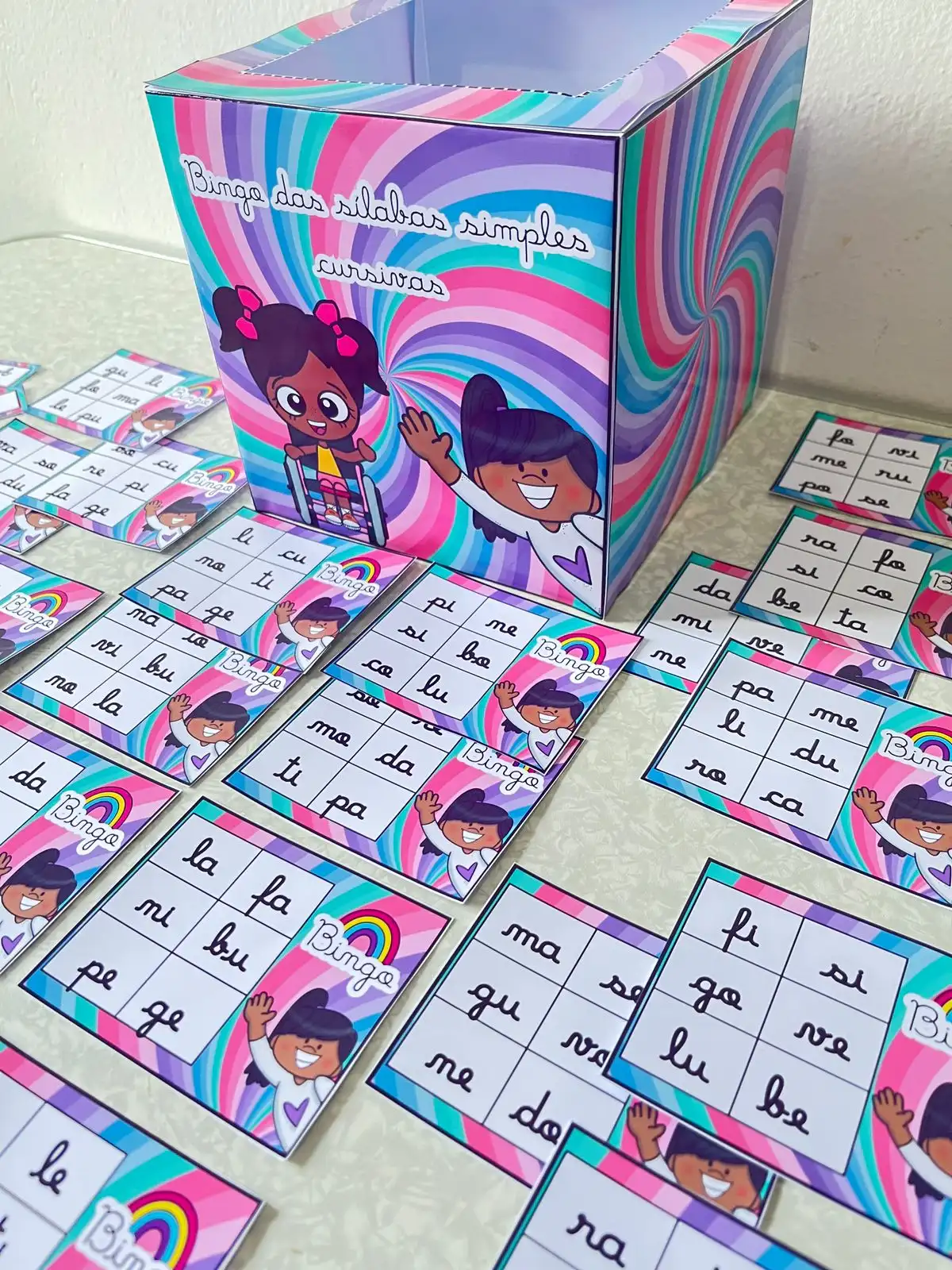 Bingo das Sílabas Simples Cursivas – 1º e 2º Ano | Português — amostra 3: Bingo das Sílabas Simples Cursivas para… Bingo das Sílabas Simples Cursivas – 1º e 2º Ano | Português — amostra 3: Bingo das Sílabas Simples Cursivas para…