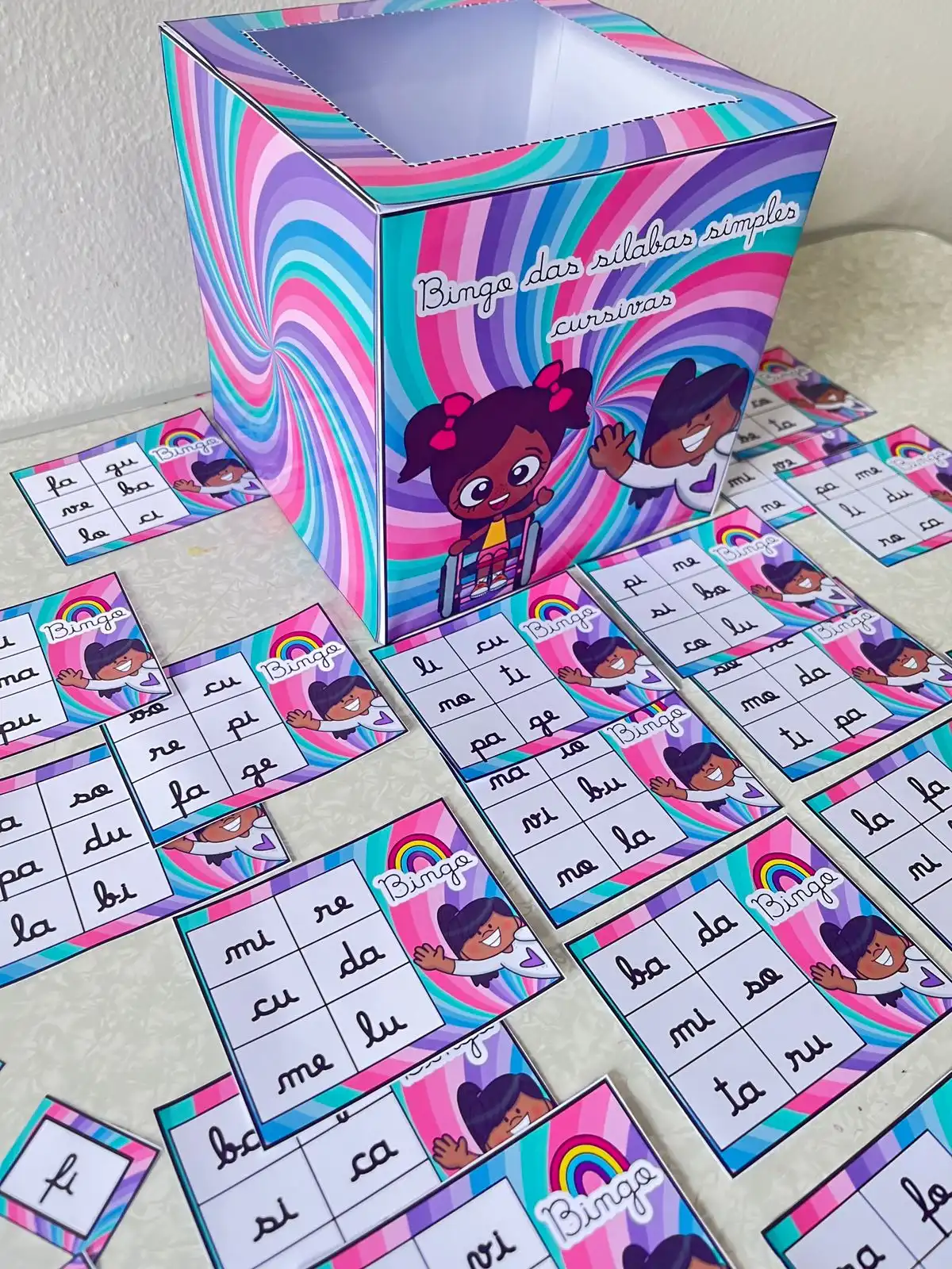 Bingo das Sílabas Simples Cursivas – 1º e 2º Ano | Português — amostra 4: Bingo das Sílabas Simples Cursivas para… Bingo das Sílabas Simples Cursivas – 1º e 2º Ano | Português — amostra 4: Bingo das Sílabas Simples Cursivas para…
