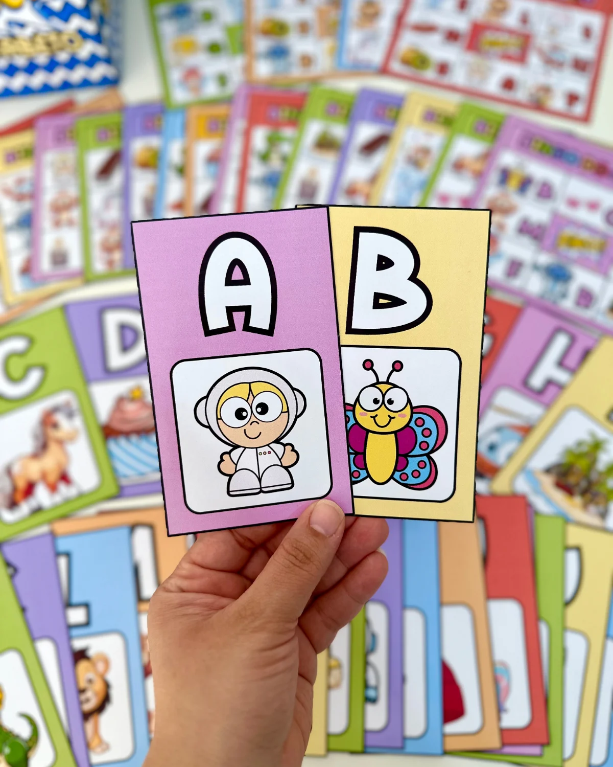 Bingo do Alfabeto – Atividades para Imprimir — amostra 2: Sobre o Bingo do Alfabeto