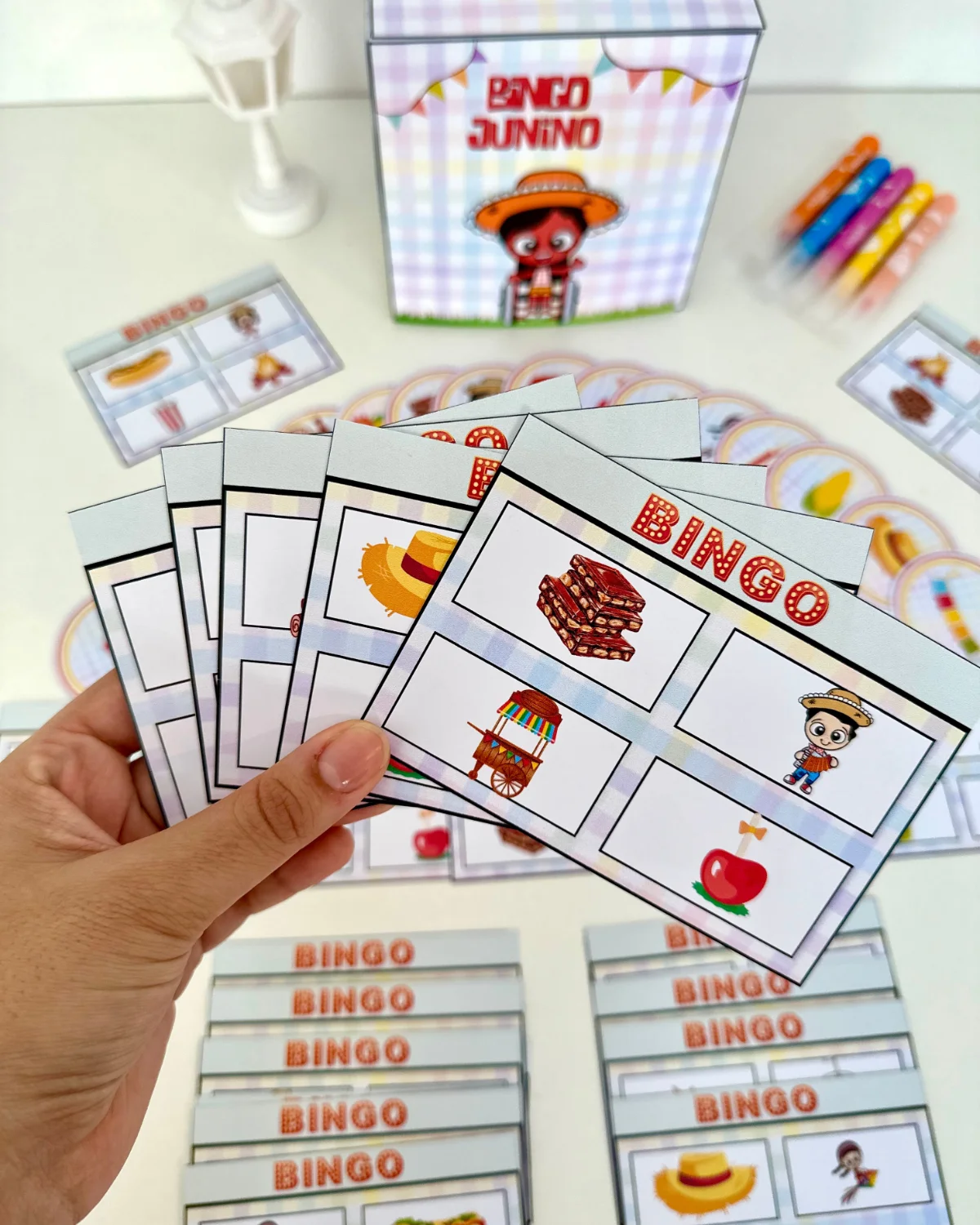 Bingo Junino - 28 Cartelas Diferentes — amostra 5: Arquivo digital em PDF com 28 cartelas diferentes de Bingo Junino…