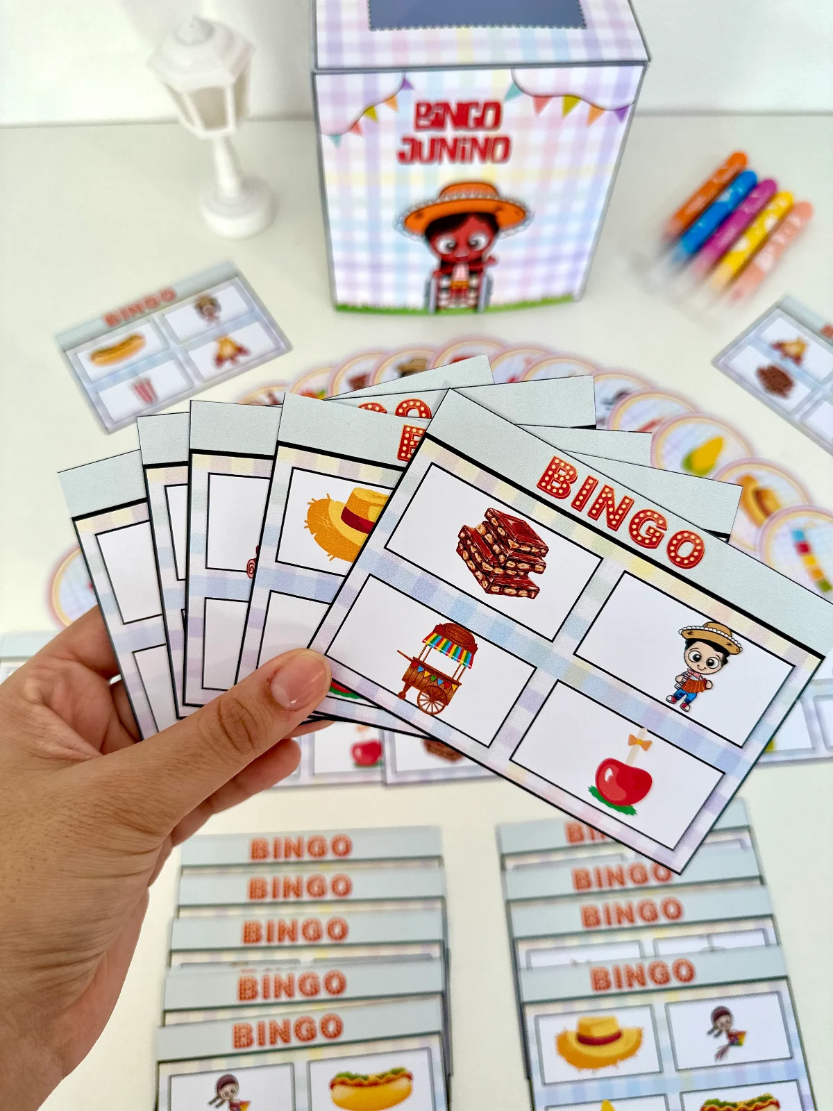 Bingo Junino - 28 cartelas – PDF para Imprimir — amostra 1: O que vem no material