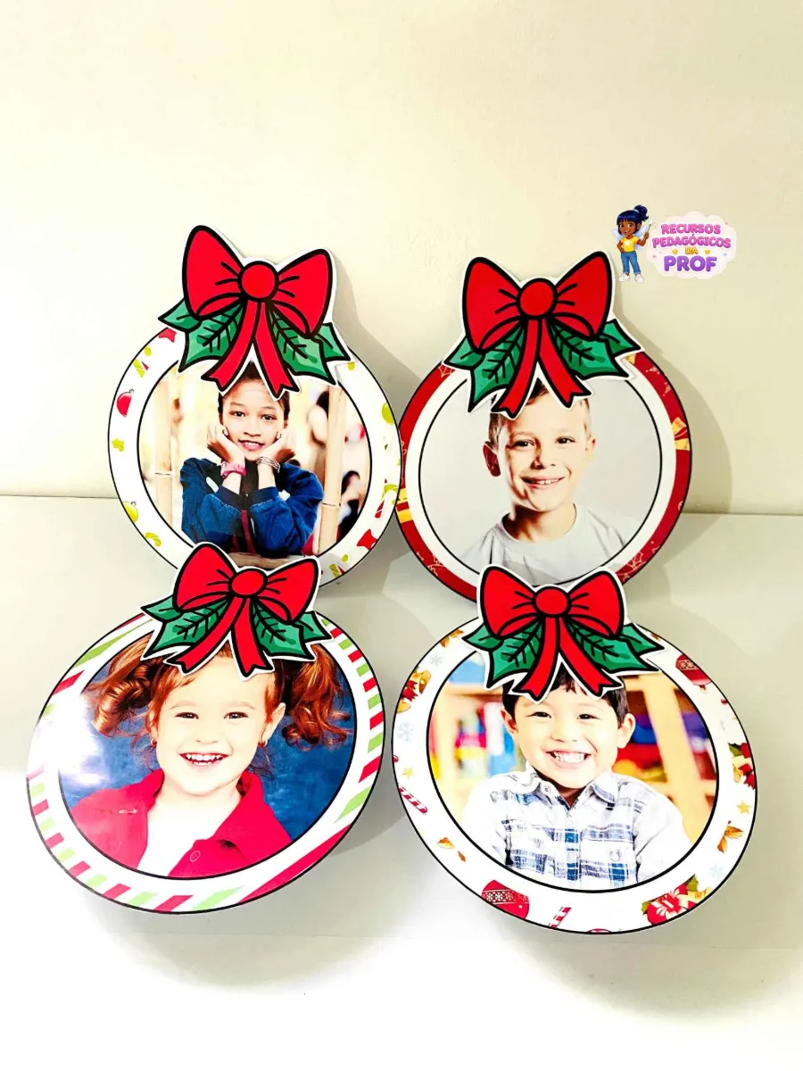 Bolinhas de Natal Editáveis — amostra 1: As Bolinhas de Natal Editáveis são uma forma especial de valorizar a identidade e…