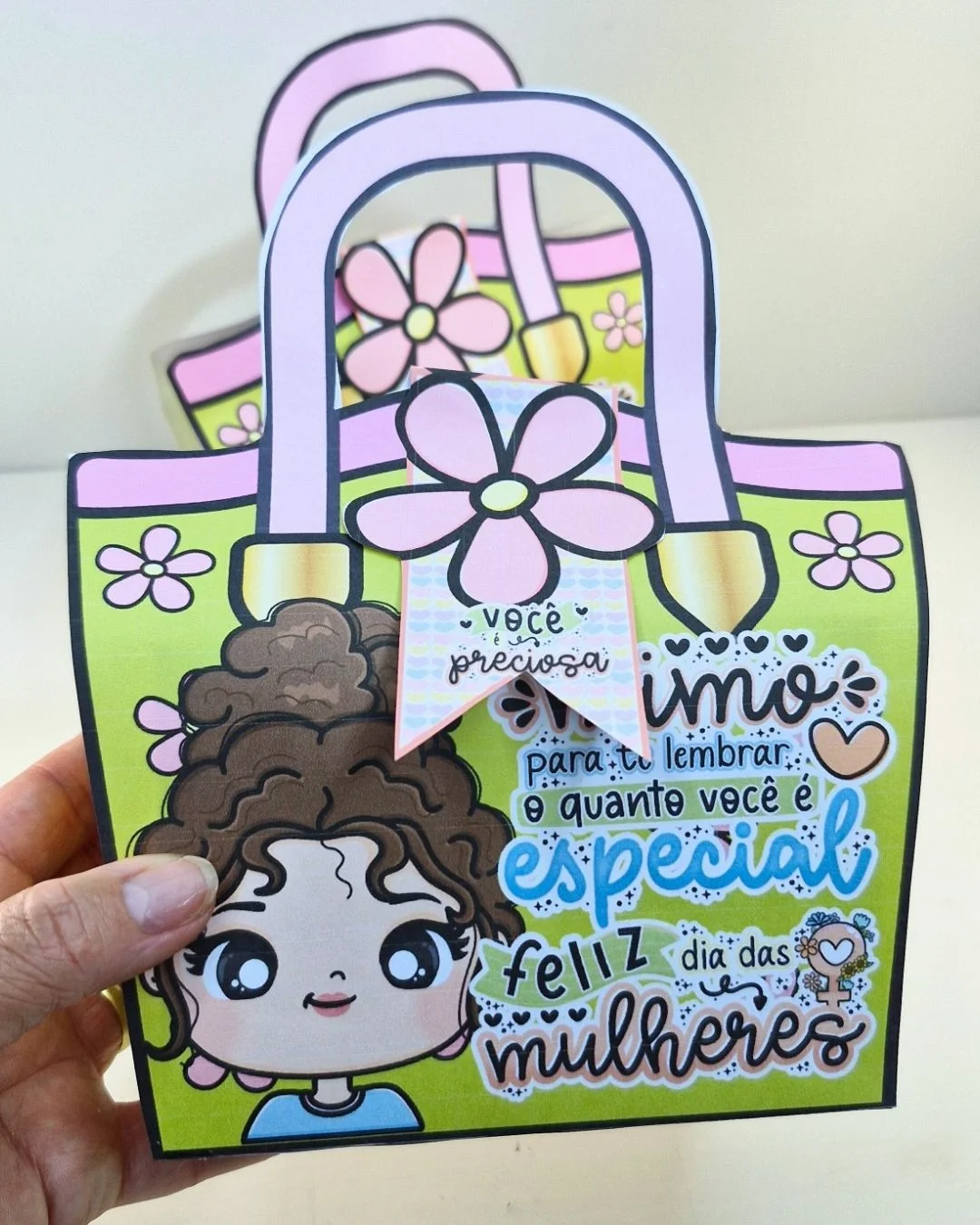Bolsinha Dia das Mulheres – Material Pedagógico — amostra 2: Fofo, delicado e pronto apenas encantar