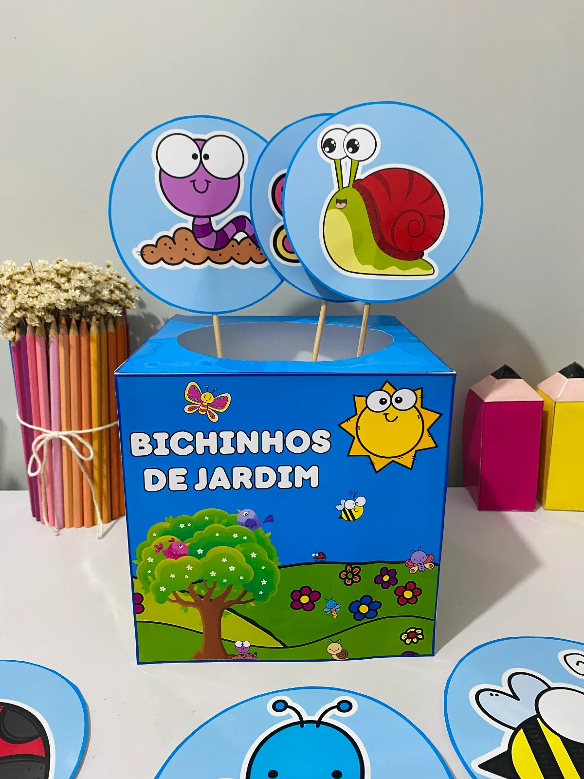 Caixa bichinhos de jardim atividade educação infantil contação de história PDF para imprimir — amostra 1: Um recurso lúdico…