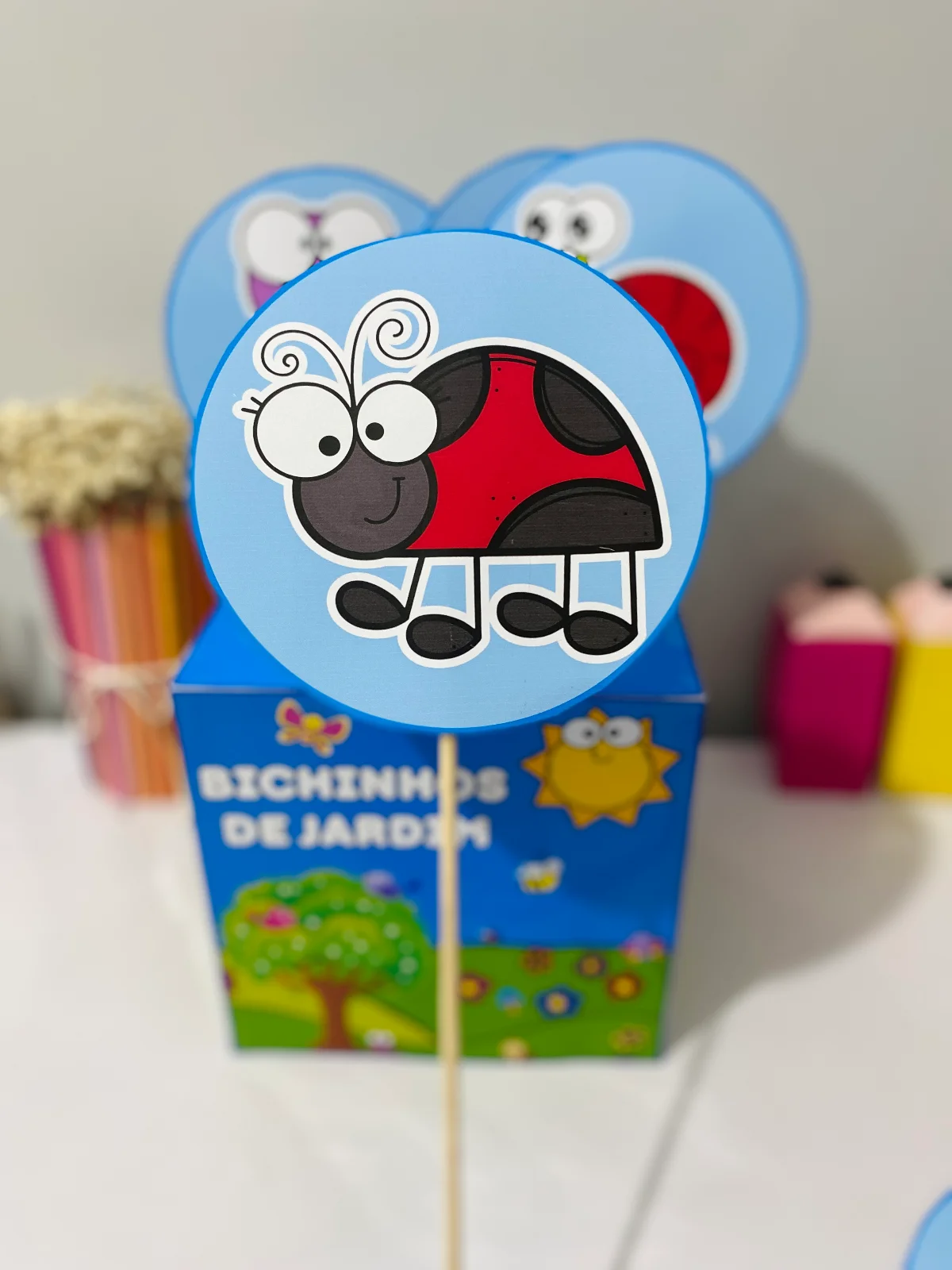 Caixa bichinhos de jardim atividade educação infantil contação de história PDF para imprimir — amostra 2: Um recurso lúdico…