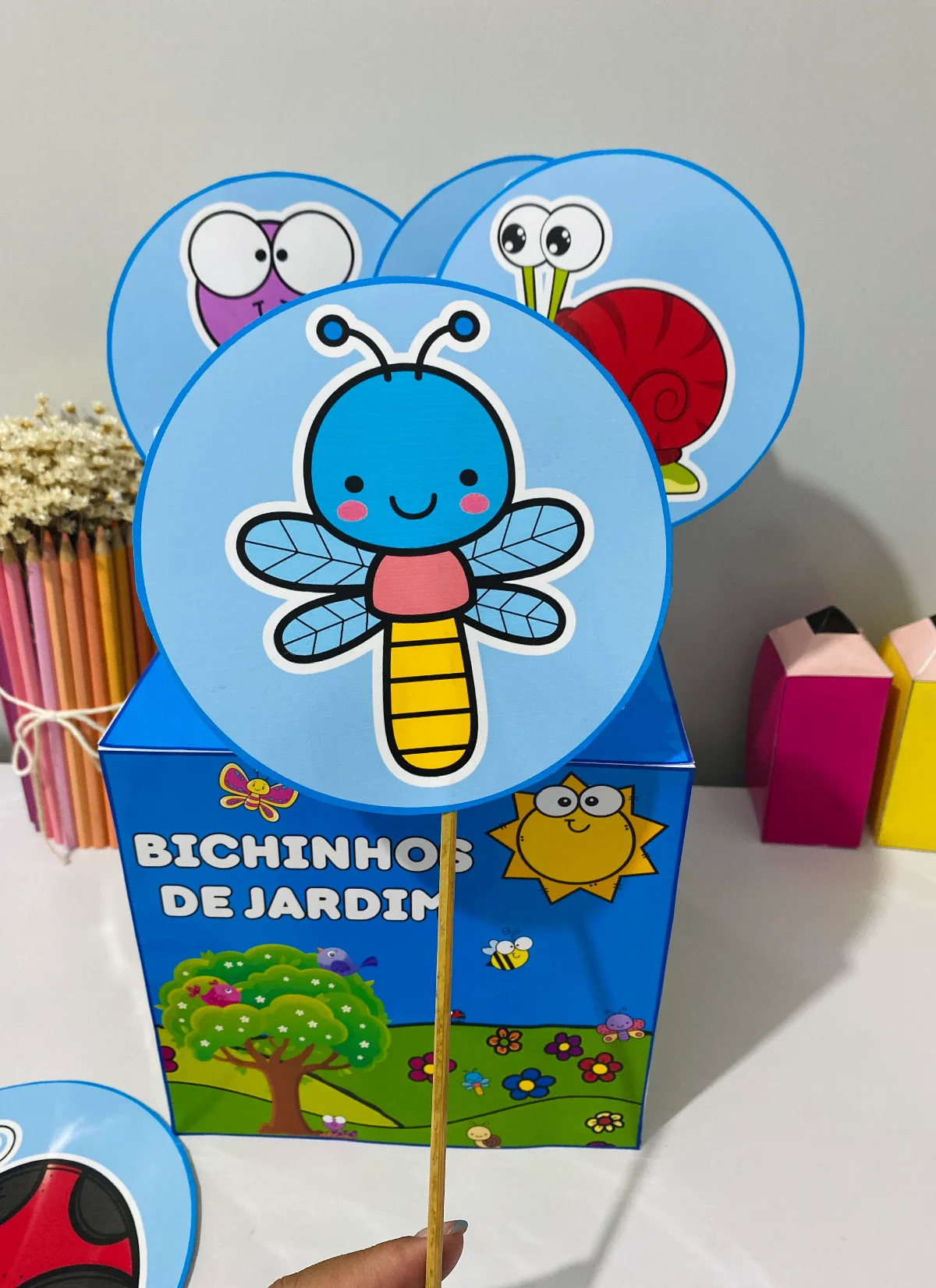 Caixa bichinhos de jardim atividade educação infantil contação de história PDF para imprimir — amostra 3: Um recurso lúdico…