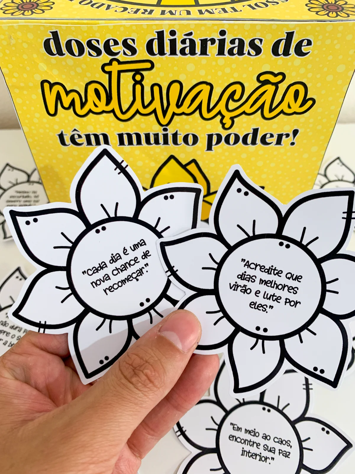 Caixa Motivacional setembro amarelo para ensino fundamental — amostra 2: Caixa com cartões motivacionais para trabalhar o…