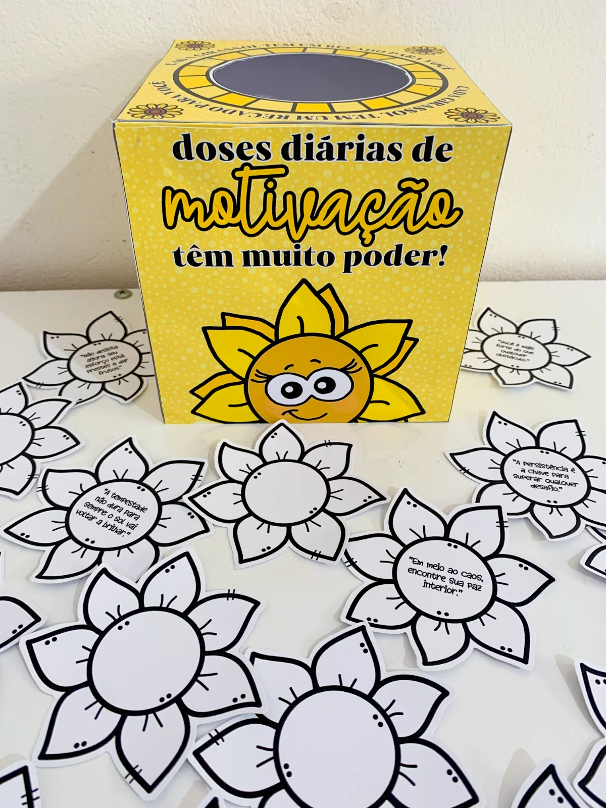 Caixa Motivacional setembro amarelo para ensino fundamental — Atividades para Educação Infantil: Caixa com cartões…