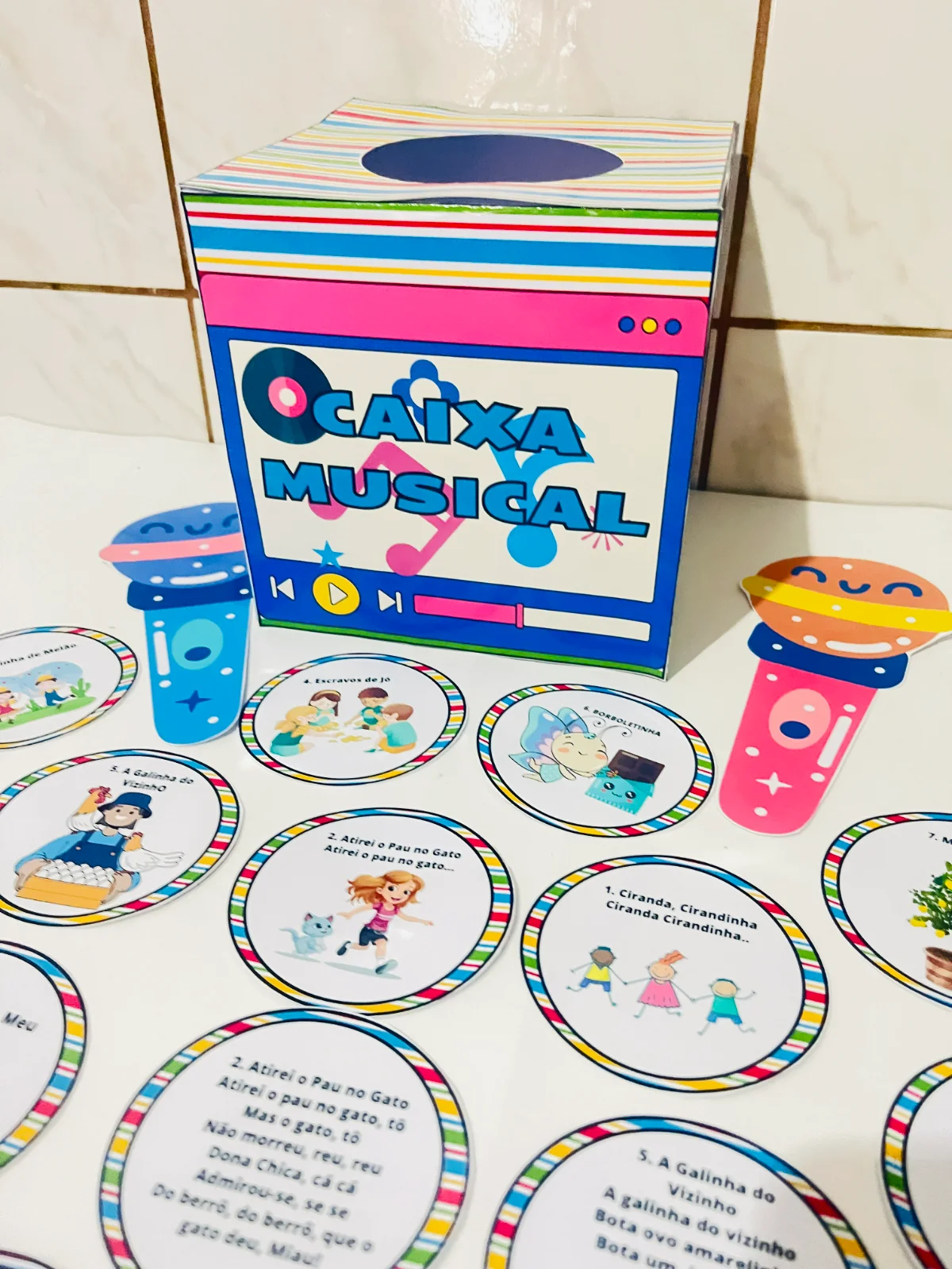 Caixa musical – Cantigas de roda — amostra 6: Ideal para Educação Infantil e Anos Iniciais, sendo perfeito para rodas de…