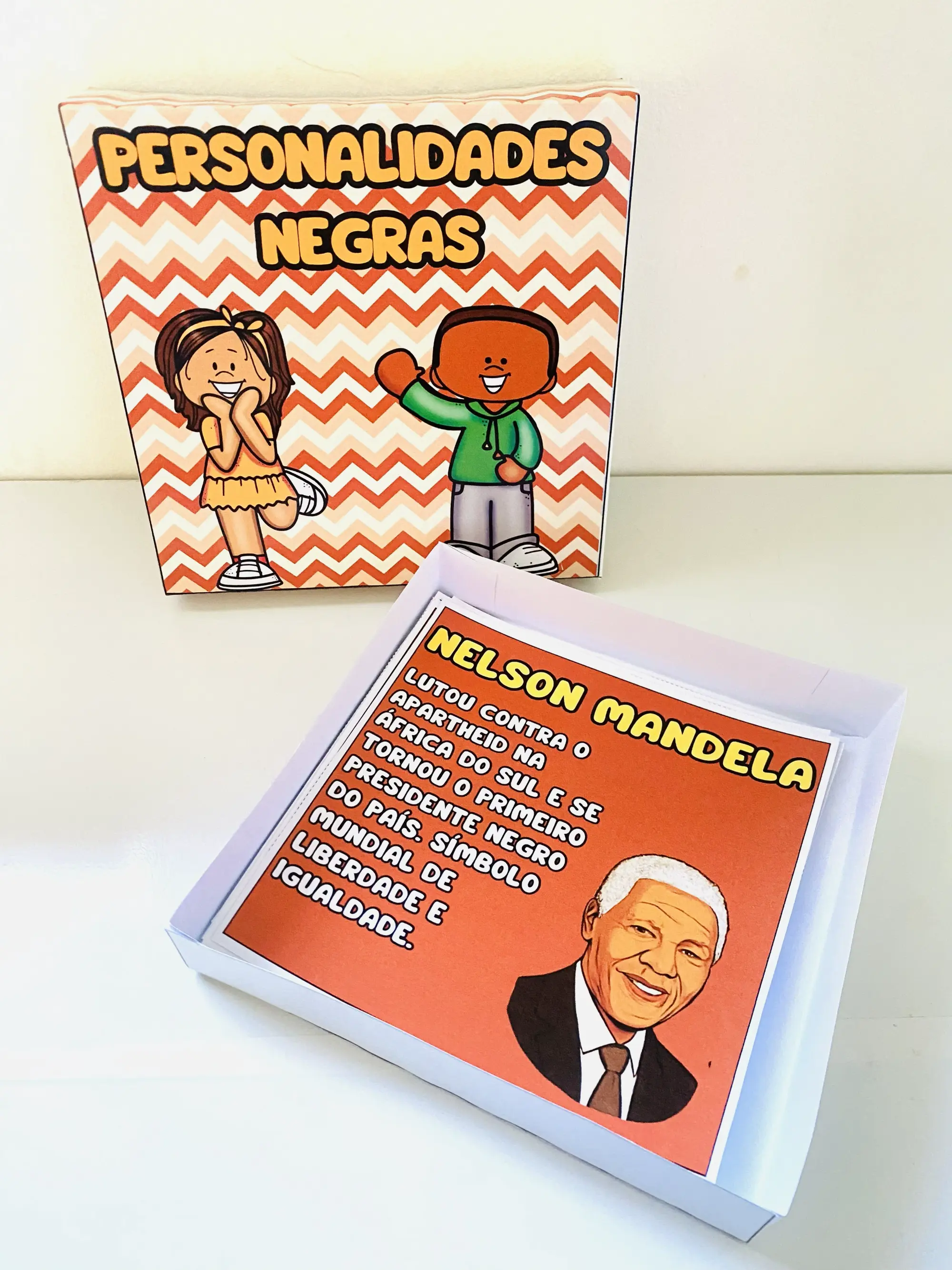 Caixa Personalidades Negras – Fichas Educativas — amostra 1: Um recurso pedagógico para trabalhar o Dia da Consciência…