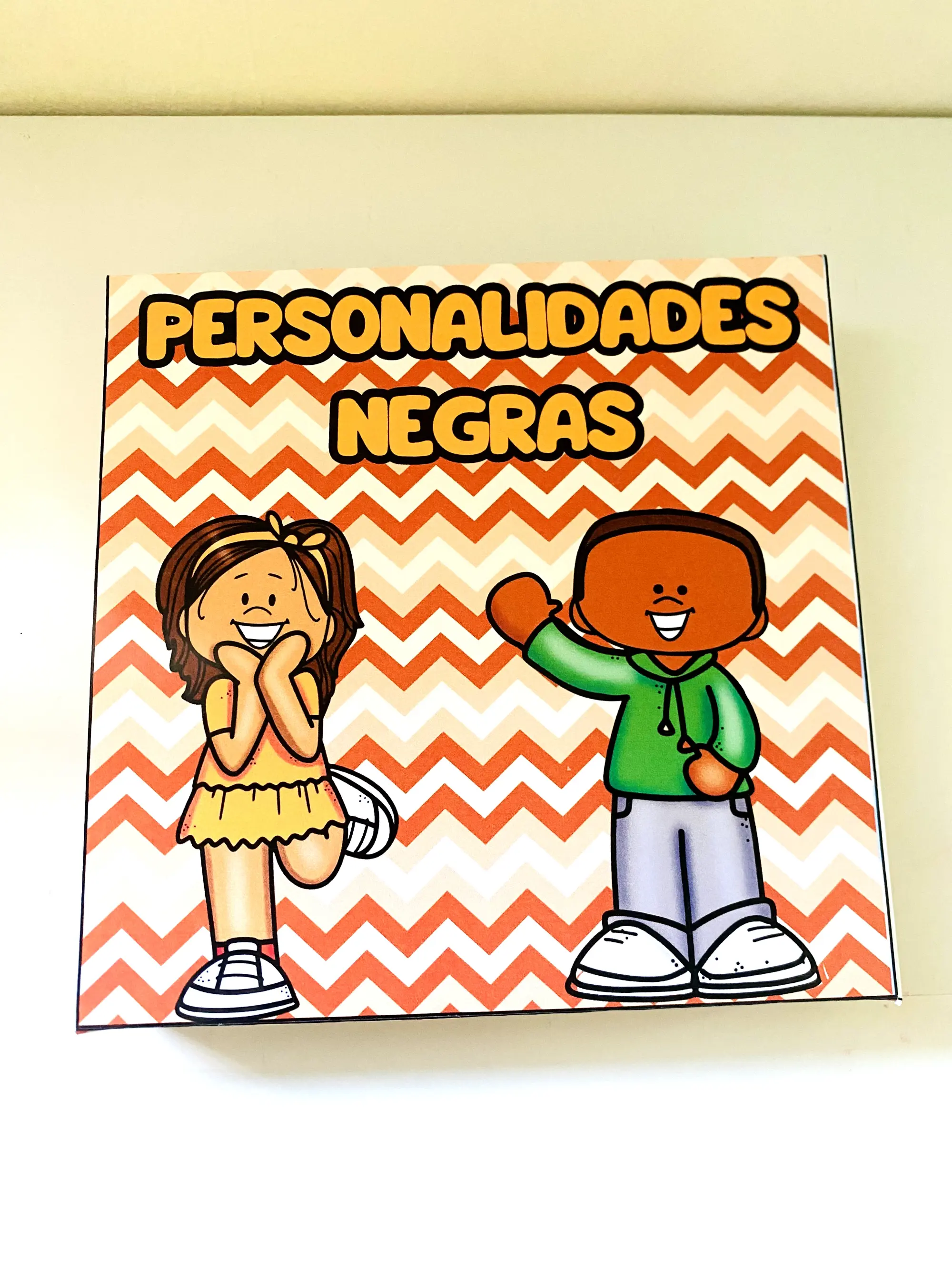 CAIXA PERSONALIDADES NEGRAS – HISTÓRIAS QUE INSPIRAM! ANOS INICIAIS — capa do material