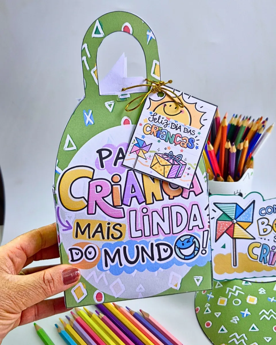 Caixinha e Viseira Para a Criança Mais Linda – Lembrancinha Dia das Crianças — amostra 7: Encante os pequenos com essa…