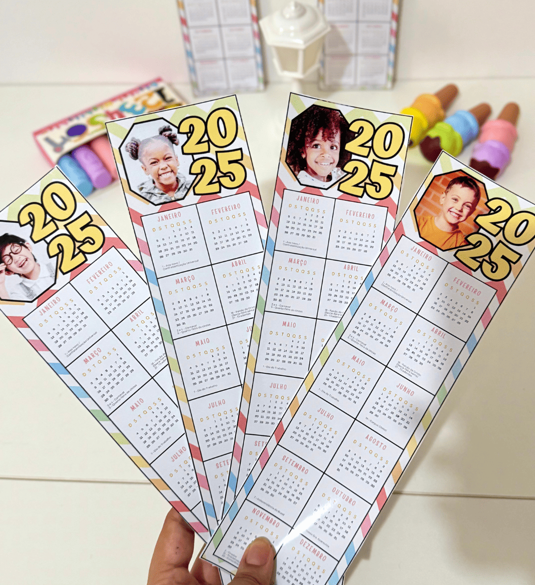 Calendário Marca Páginas 2025 Personalizável com Foto — capa do material