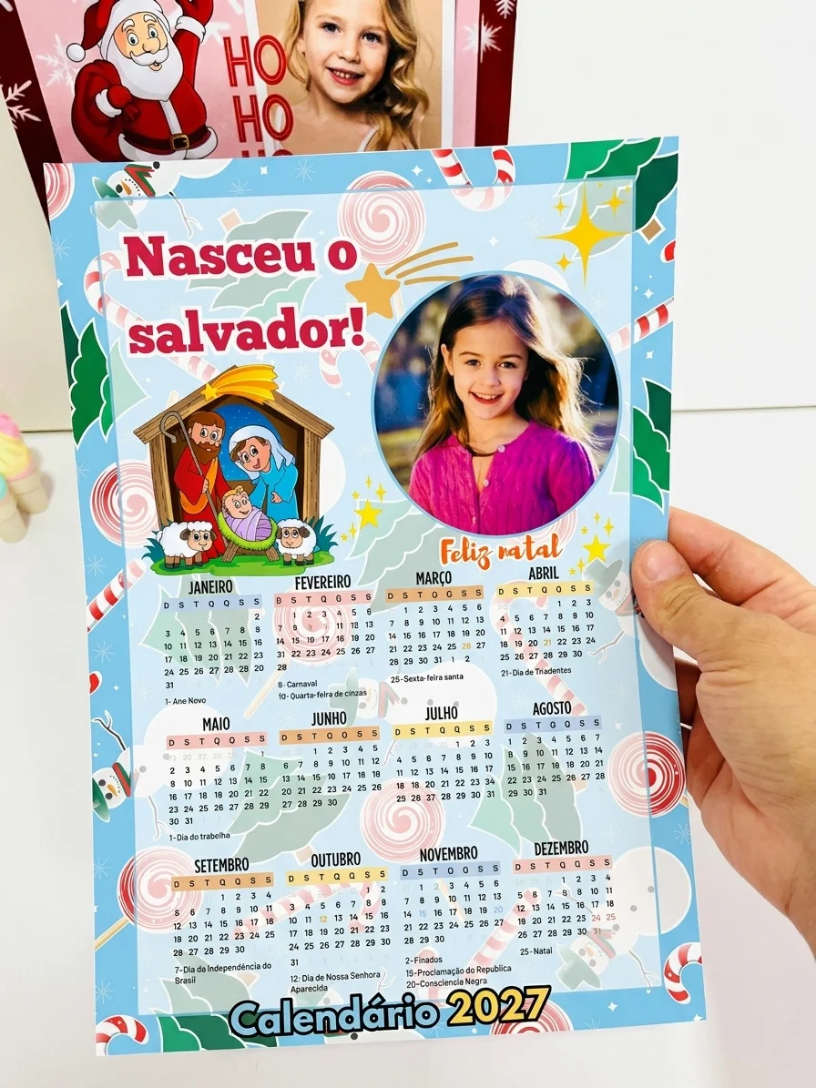 Calendário Natalino 2027 editável no Canva – com Foto — amostra 1: 🎅 CALENDÁRIO NATALINO 2027 – UMA LEMBRANÇA CHEIA DE…