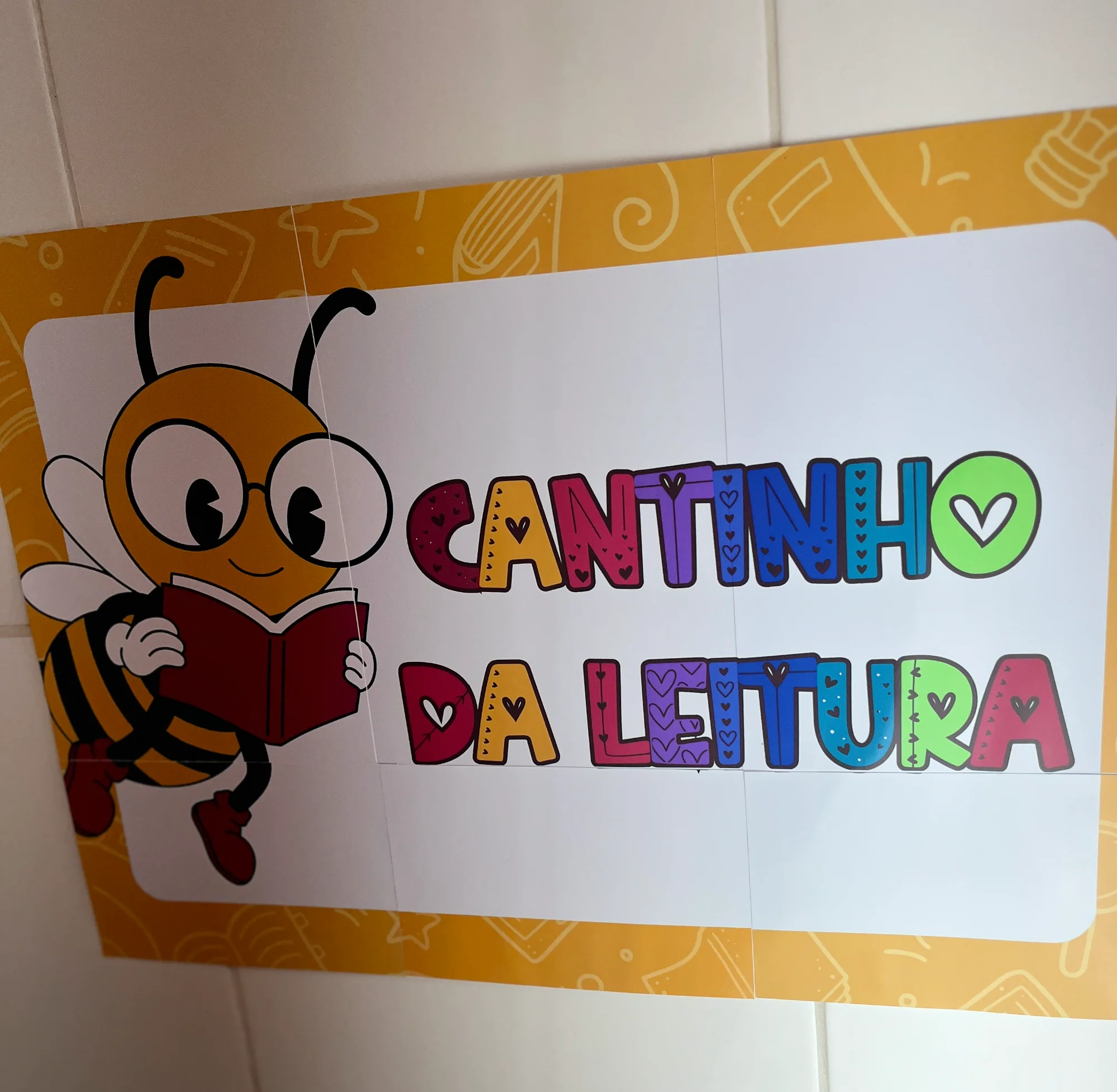 Cantinho da Leitura – Painel para Sala de Aula — amostra 3: Painel colorido Cantinho da Leitura com 8 páginas para imprimir…