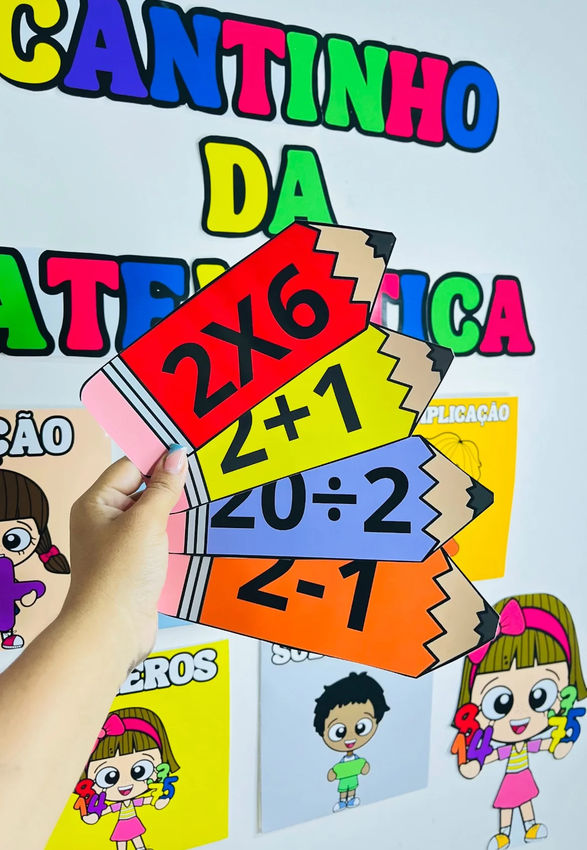 Cantinho da matemática — amostra 3: Recurso cantinho da matemática Um recurso lindo e muito útil que deixará suas aulas…