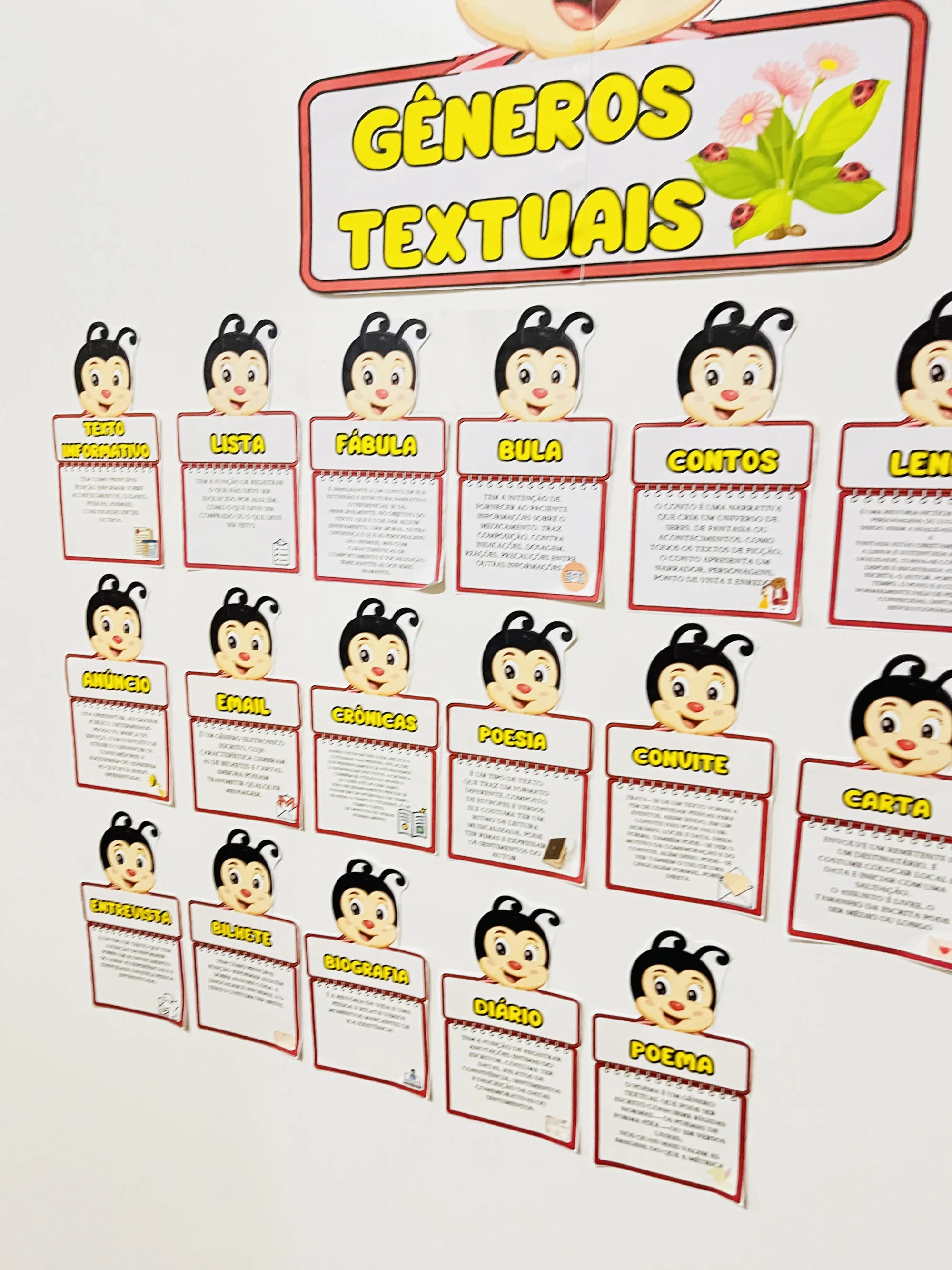 Cantinho do Gênero Textual Joaninha- Ensino Fund.1 em PDF — amostra 1: Painel Joaninha Gêneros Textuais é um recurso…