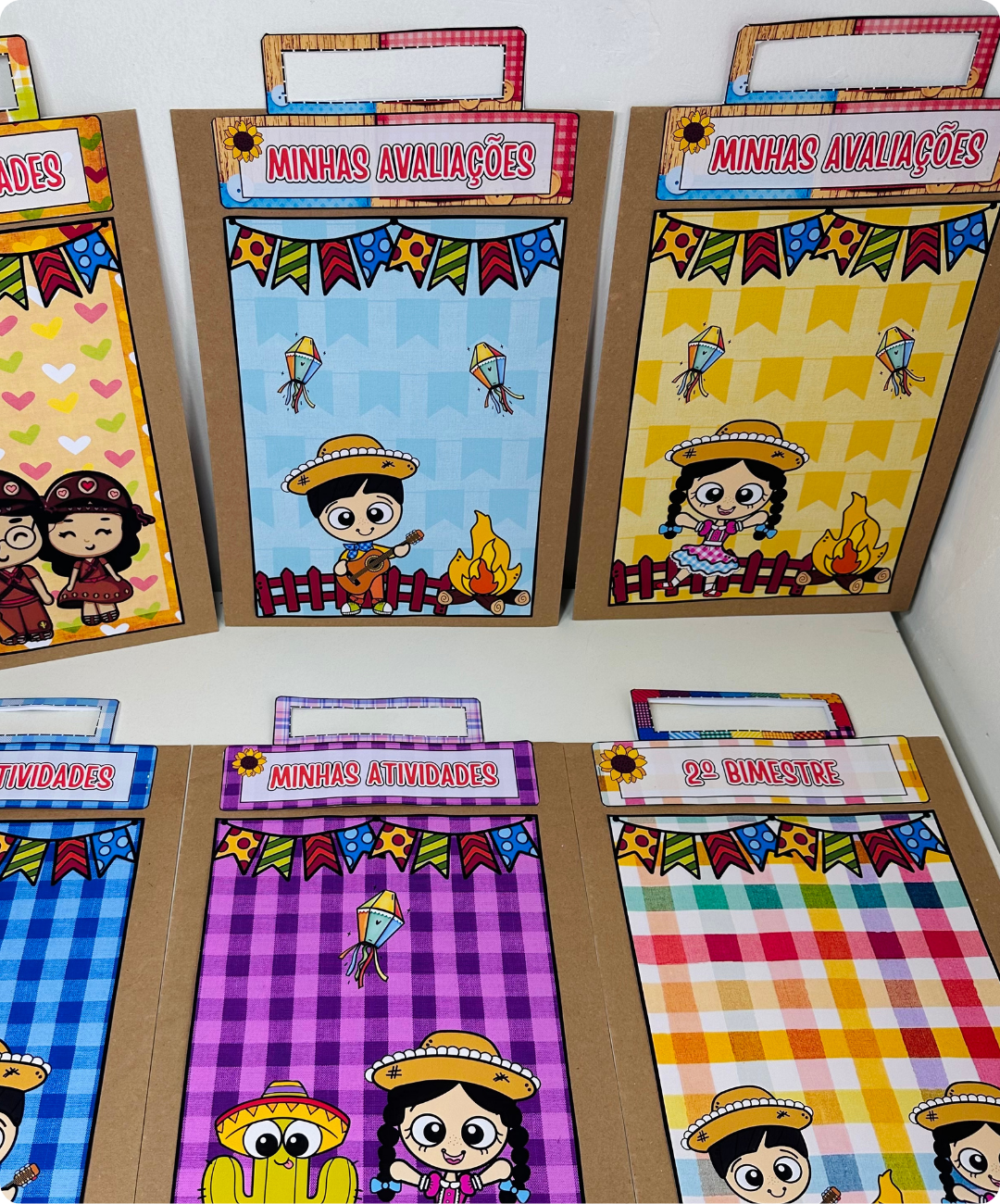 Capas de festa junina para imprimir — amostra 1: Uma apresentação junina para os trabalhos da turma