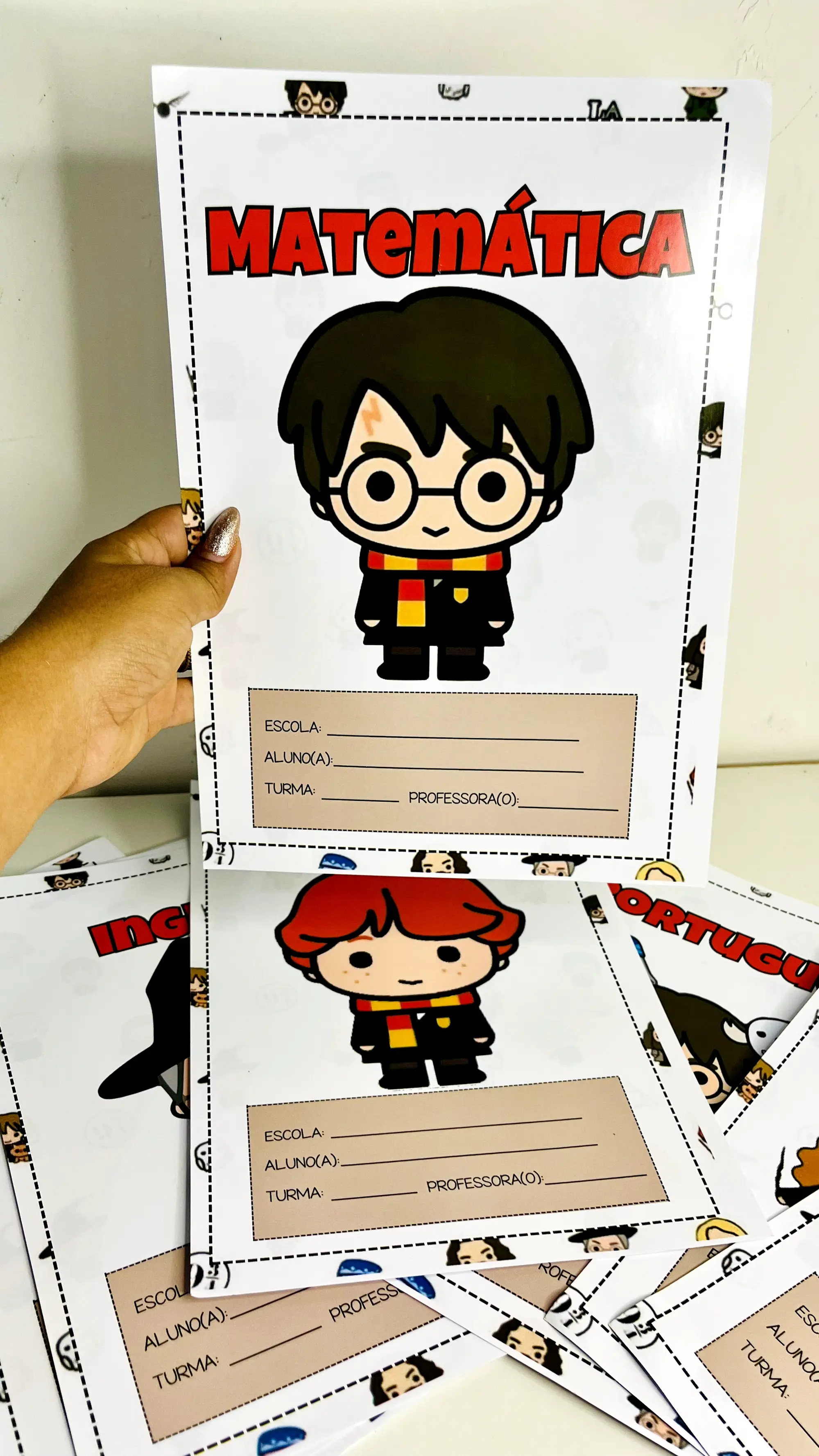 Capas Escolares Harry Potter – Educação Infantil e Anos Iniciais — amostra 1: Coleção de capas escolares temáticas…