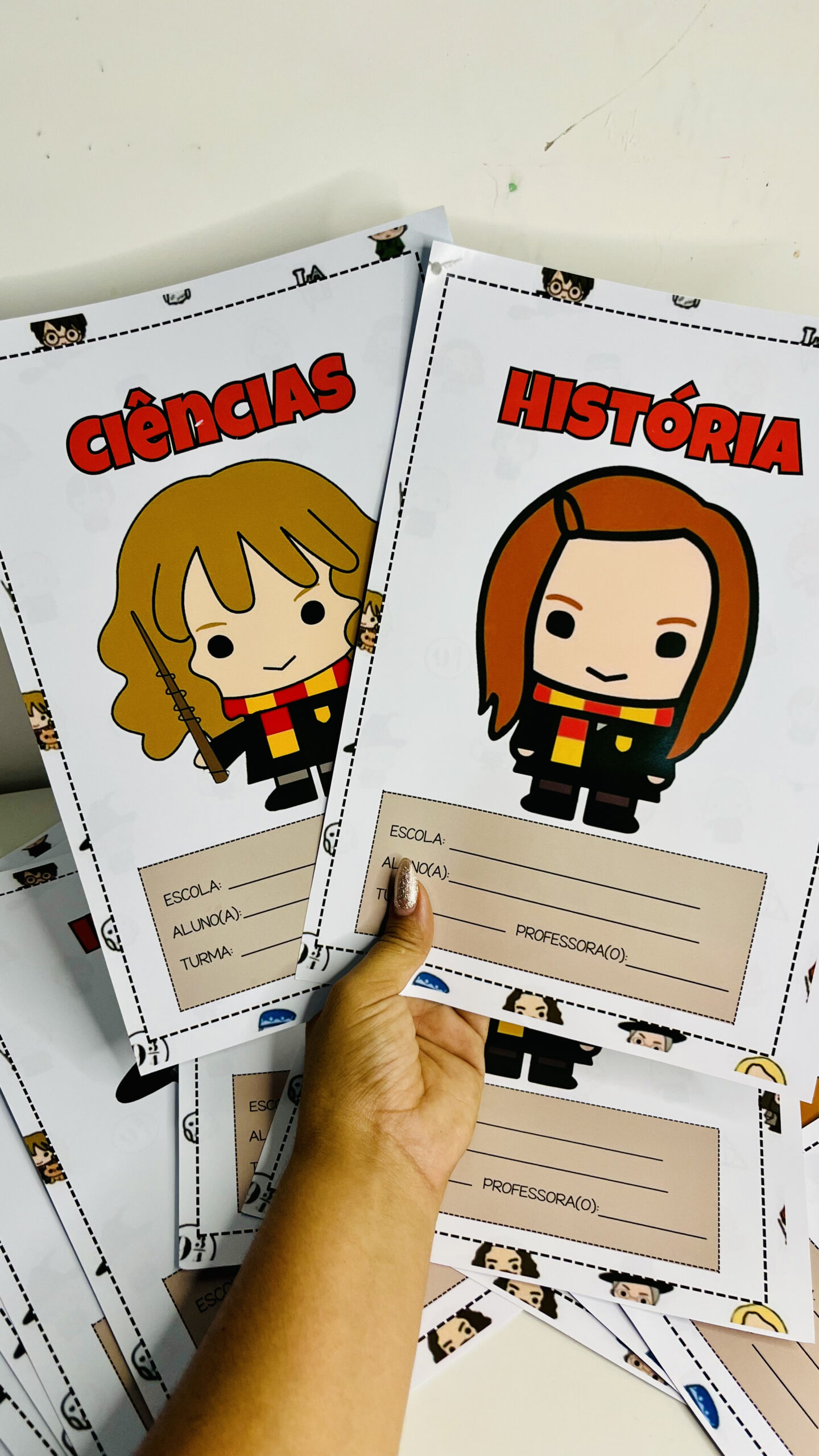 Capas para cadernos harry potter | Educação Infantil e Anos Iniciais — amostra 4: Apresentamos uma coleção de capas…