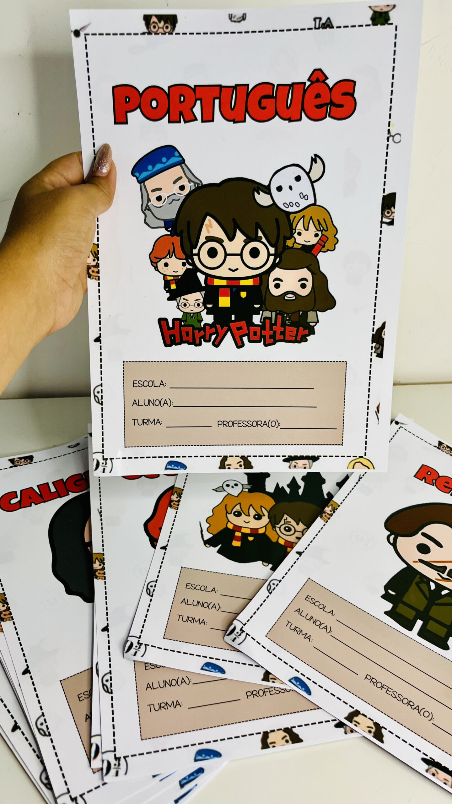 Capas para cadernos harry potter | Educação Infantil e Anos Iniciais — amostra 7: Apresentamos uma coleção de capas…