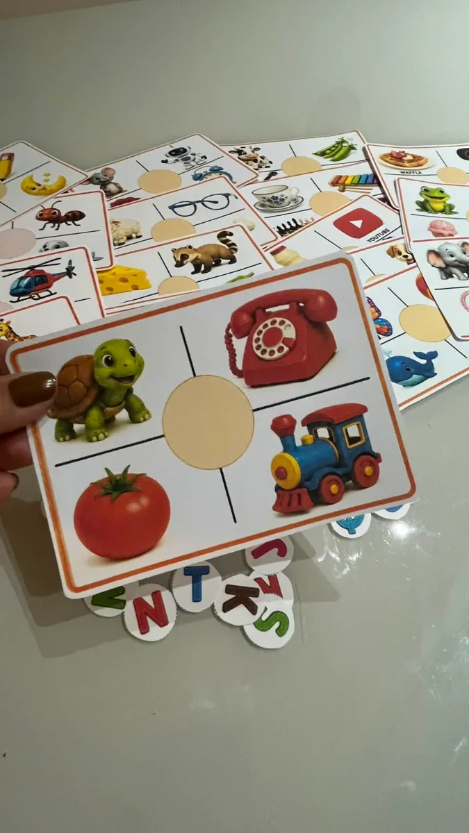 Cards do Alfabeto Ilustrado - Alfabetização e Anos Iniciais — amostra 3: Ensinar o alfabeto pode ser muito mais…