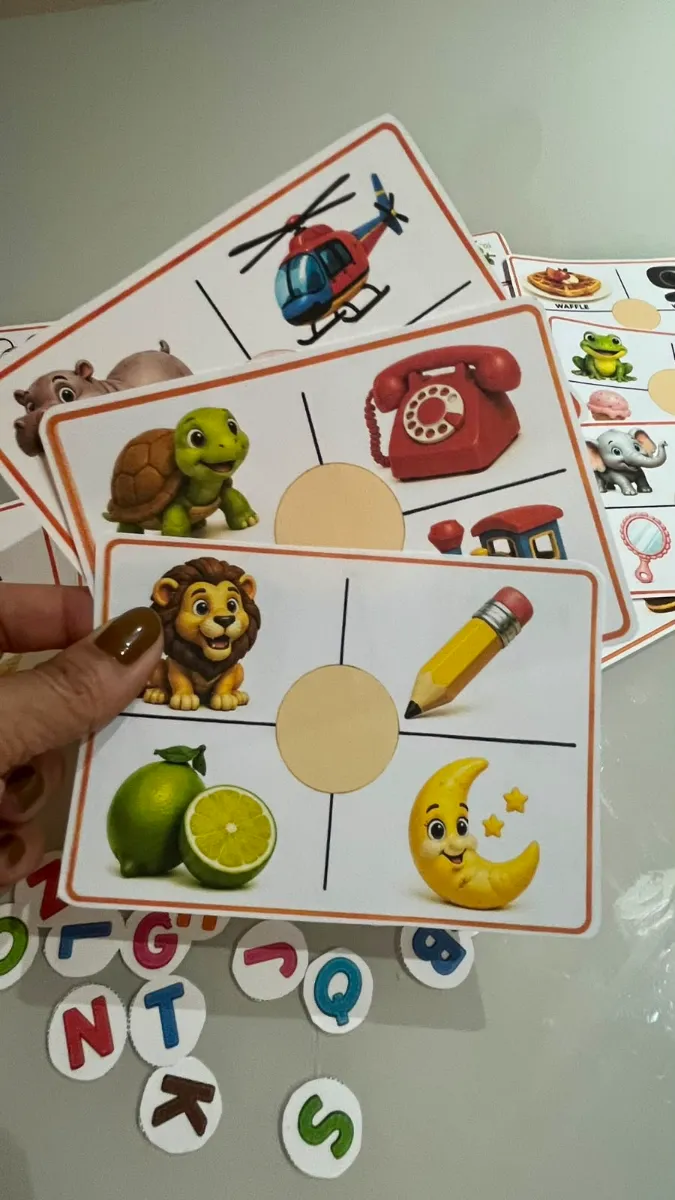 Cards do Alfabeto Ilustrado - Alfabetização e Anos Iniciais — amostra 4: Ensinar o alfabeto pode ser muito mais…