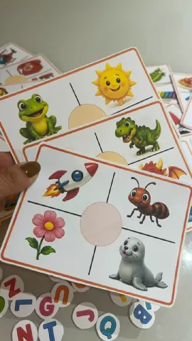 CARDS DO ALFABETO ILUSTRADO - Educação infantil, anos iniciais e reforço. — amostra 1: Ensinar o alfabeto pode ser muito…