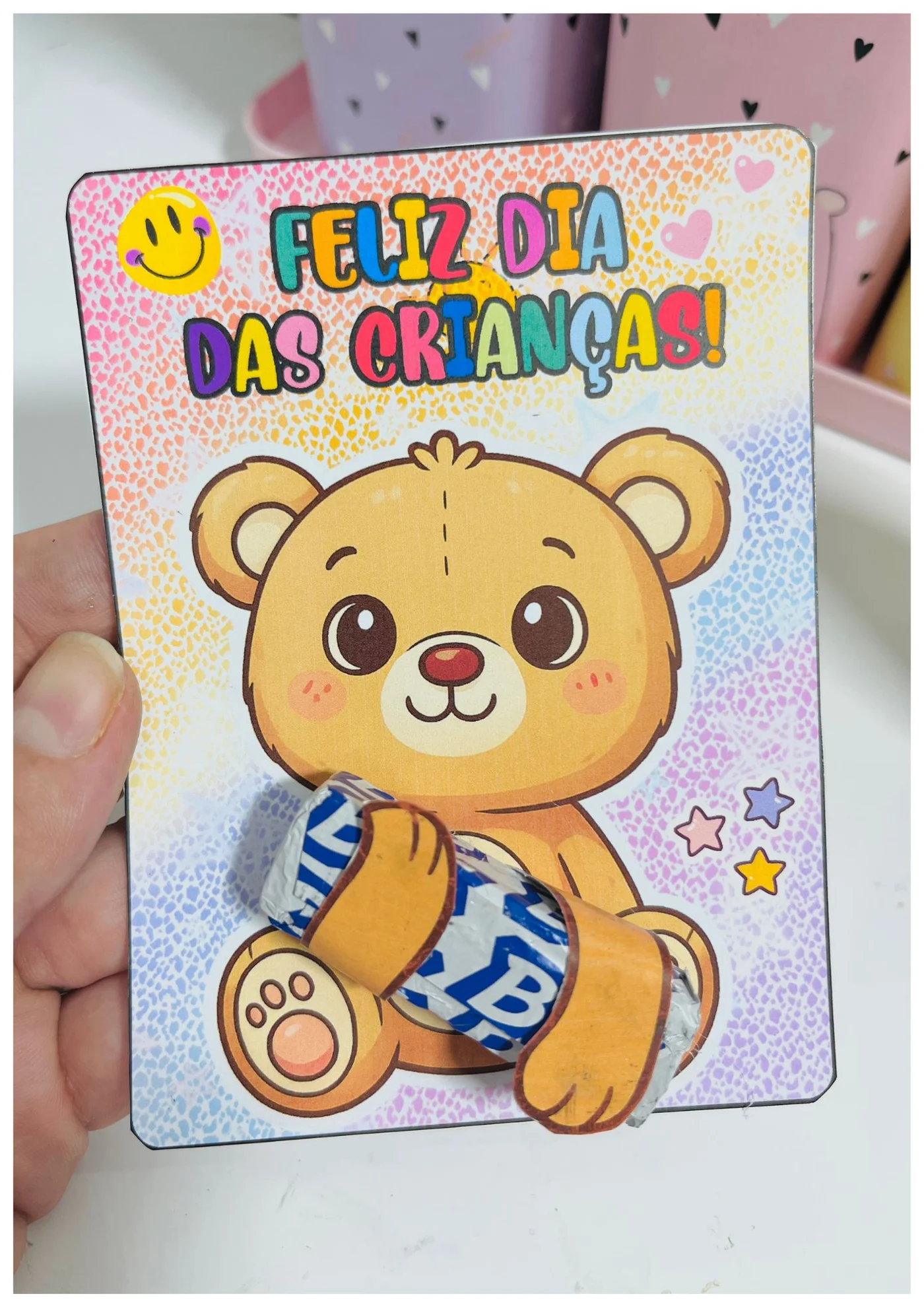 Cartão Abraço de urso dia das crianças — amostra 1: ✨ Arquivo Dia das Crianças – Ursinho com bombom ✨ Este arquivo especial…