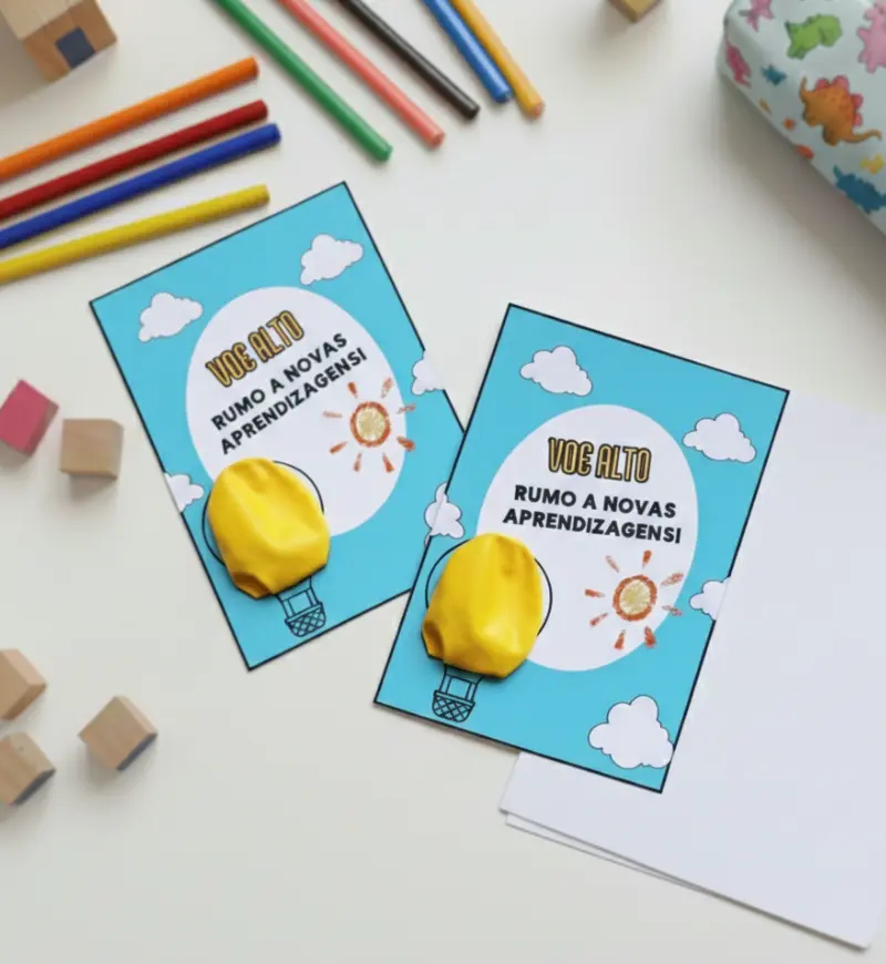Cartão de acolhimento Balão Voe Alto para Educação Infantil — amostra 2: O que vem no material