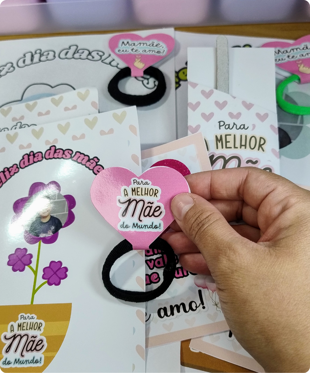Cartão de flor para imprimir no Dia das Mães — amostra 6: Prepare uma proposta de carinho para o Dia das Mães com cartão de…