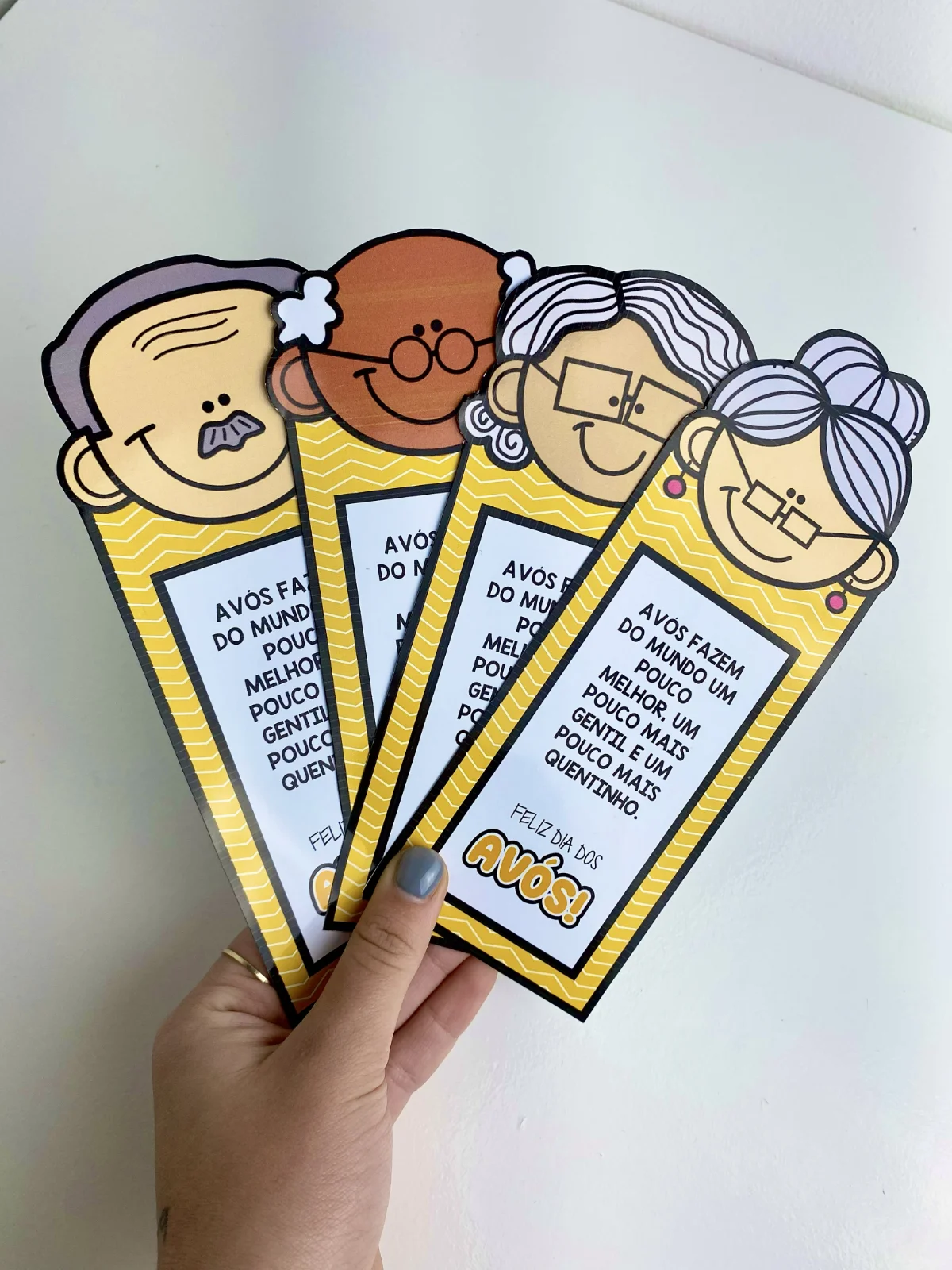Cartão Dia dos Avós – Material Pedagógico — amostra 3: Este kit contém dois modelos de cartões para o Dia dos Avós