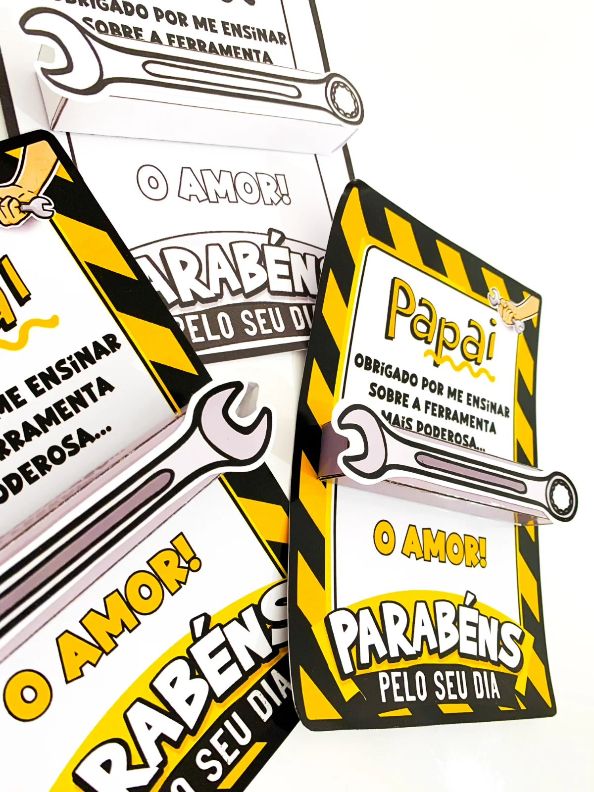 Cartão Dia dos Pais – Tema: Ferramentas – PDF para Imprimir — amostra 3: Uma lembrança criativa e cheia de carinho para…