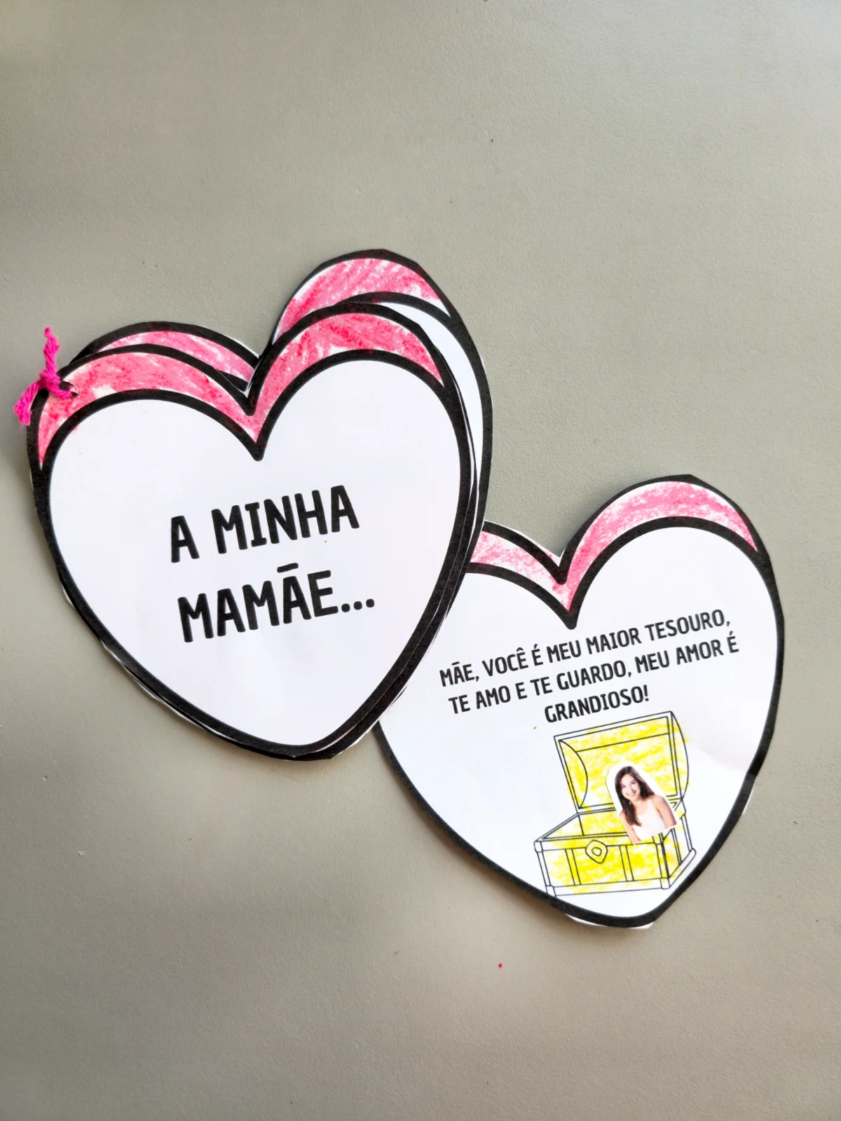 Cartão Poema – “A Minha Mamãe” — amostra 2: Cartão em formato de coração com poema para o Dia das Mães 💕 Uma atividade… Cartão Poema – “A Minha Mamãe” — amostra 2: Cartão em formato de coração com poema para o Dia das Mães 💕 Uma atividade…