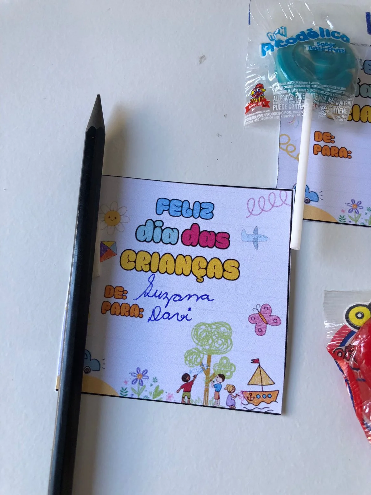 Cartãozinho dia das crianças – PDF para Imprimir — amostra 1: O que vem no material